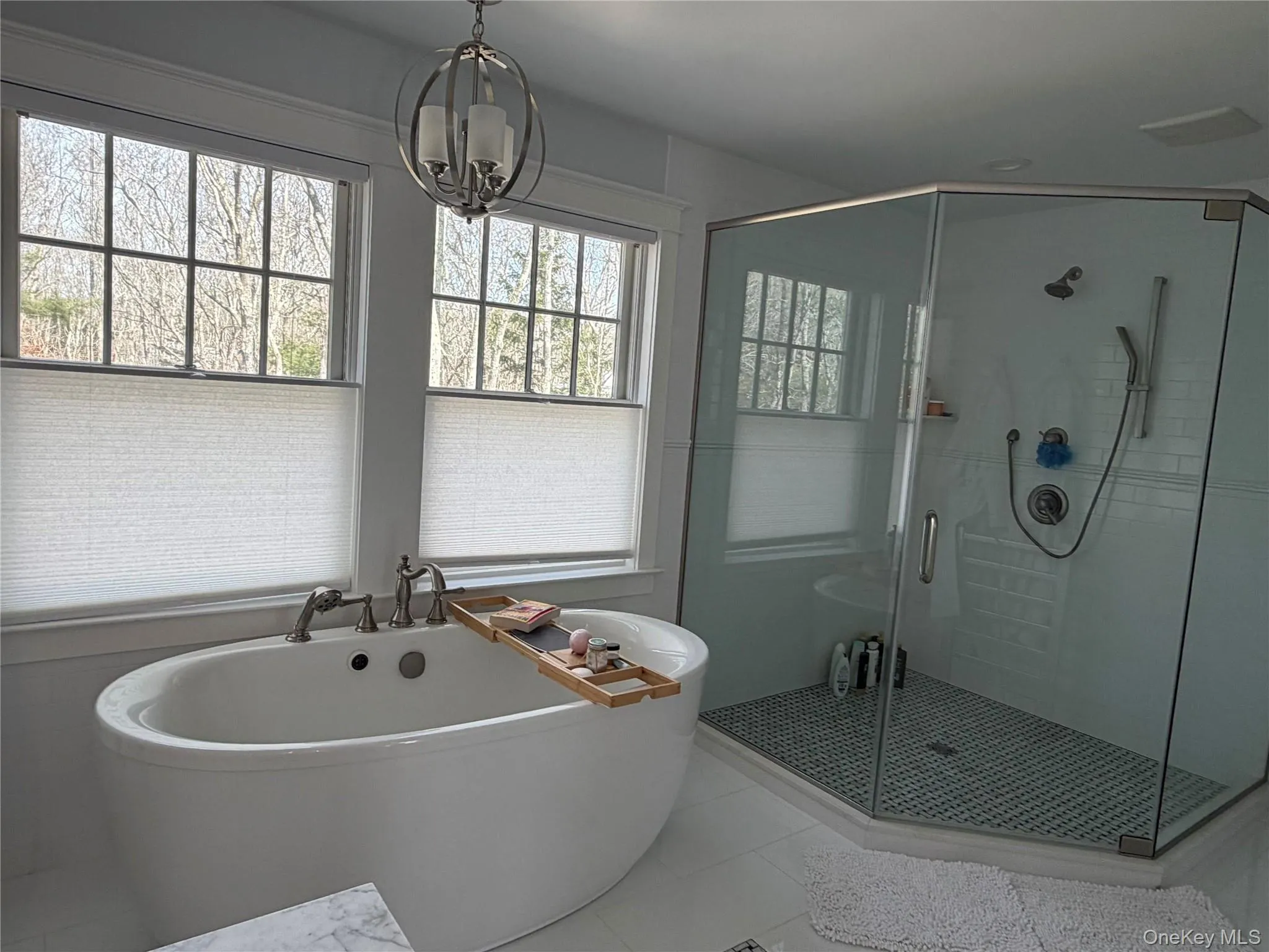 27 Deer Path, Southampton, NY, 5 Bedrooms Bedrooms, 10 Rooms Rooms,5 BathroomsBathrooms,Residential Lease,For Rent,Deer,0,988453 27 Deer Path, Southampton, NY, 5 Bedrooms Bedrooms, 10 Rooms Rooms,5 BathroomsBathrooms,Residential Lease,For Rent,Deer,0,988453