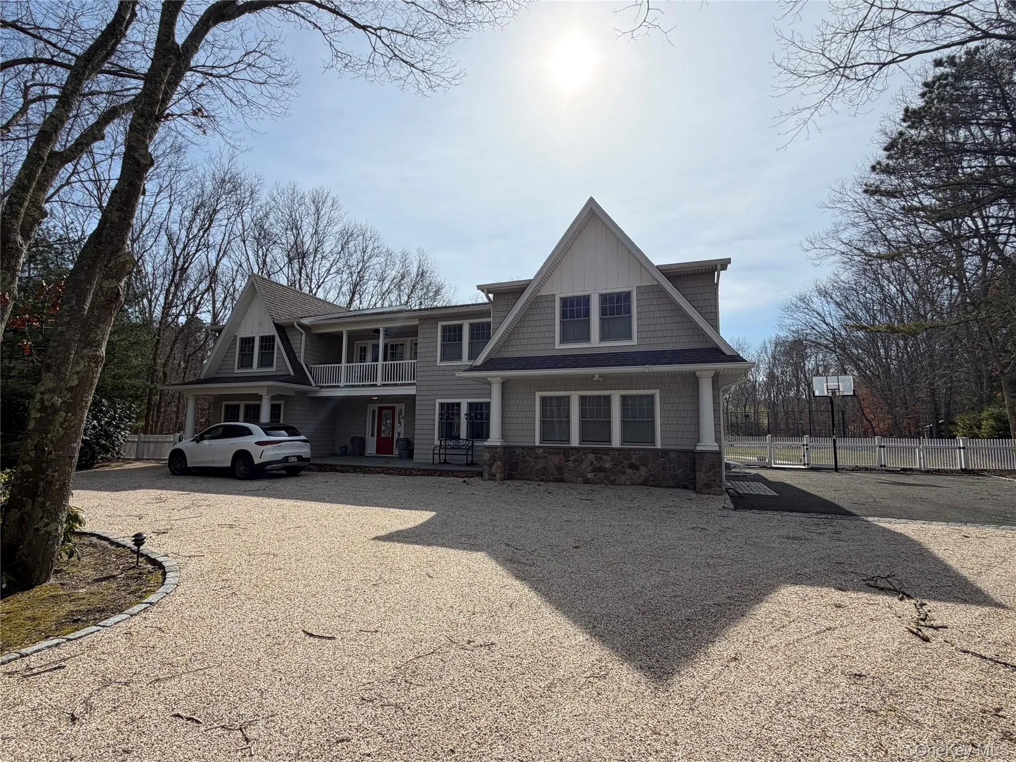 27 Deer Path, Southampton, NY, 5 Bedrooms Bedrooms, 10 Rooms Rooms,5 BathroomsBathrooms,Residential Lease,For Rent,Deer,0,988453 27 Deer Path, Southampton, NY, 5 Bedrooms Bedrooms, 10 Rooms Rooms,5 BathroomsBathrooms,Residential Lease,For Rent,Deer,0,988453