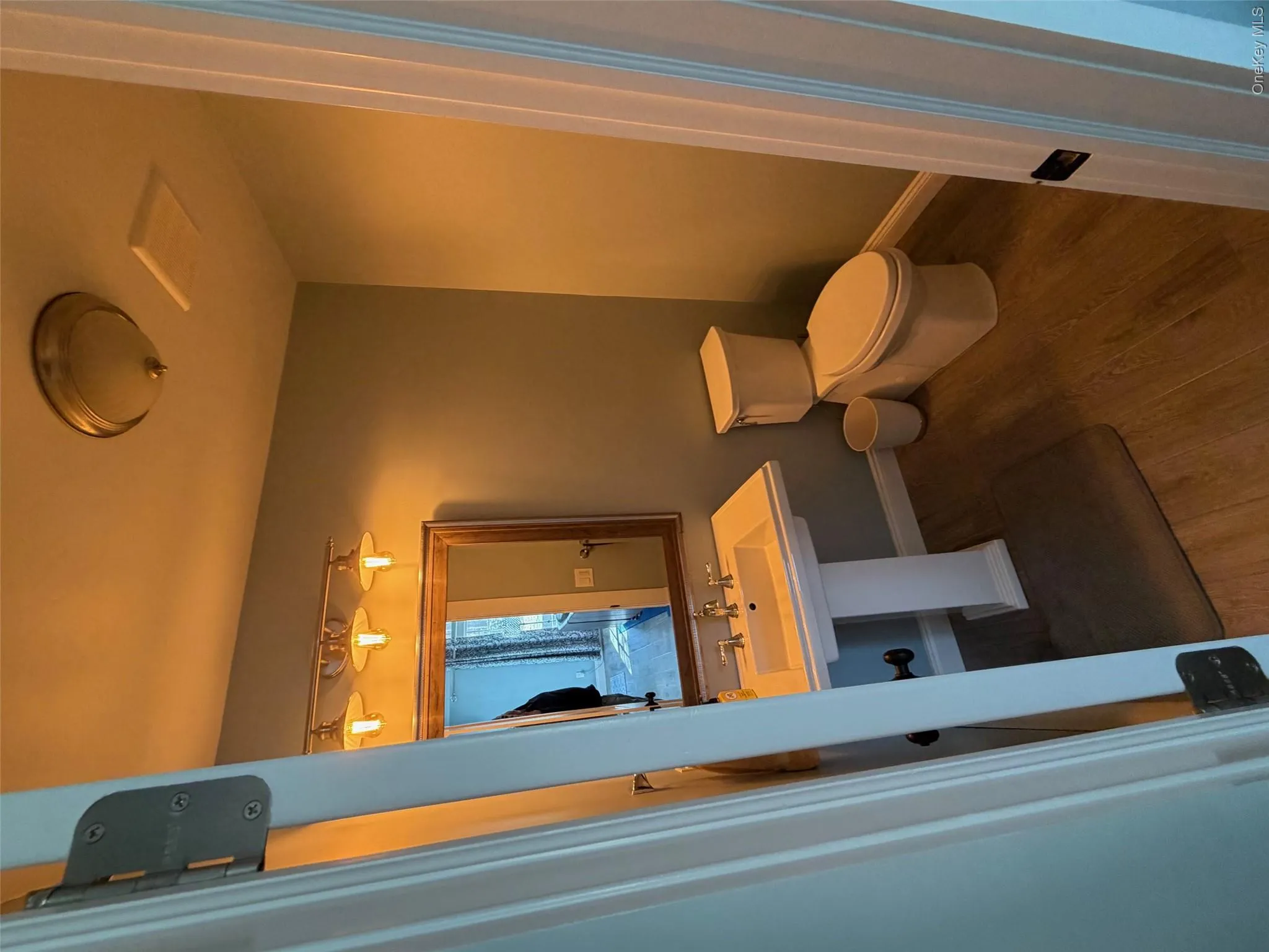 27 Deer Path, Southampton, NY, 5 Bedrooms Bedrooms, 10 Rooms Rooms,5 BathroomsBathrooms,Residential Lease,For Rent,Deer,0,988453 27 Deer Path, Southampton, NY, 5 Bedrooms Bedrooms, 10 Rooms Rooms,5 BathroomsBathrooms,Residential Lease,For Rent,Deer,0,988453