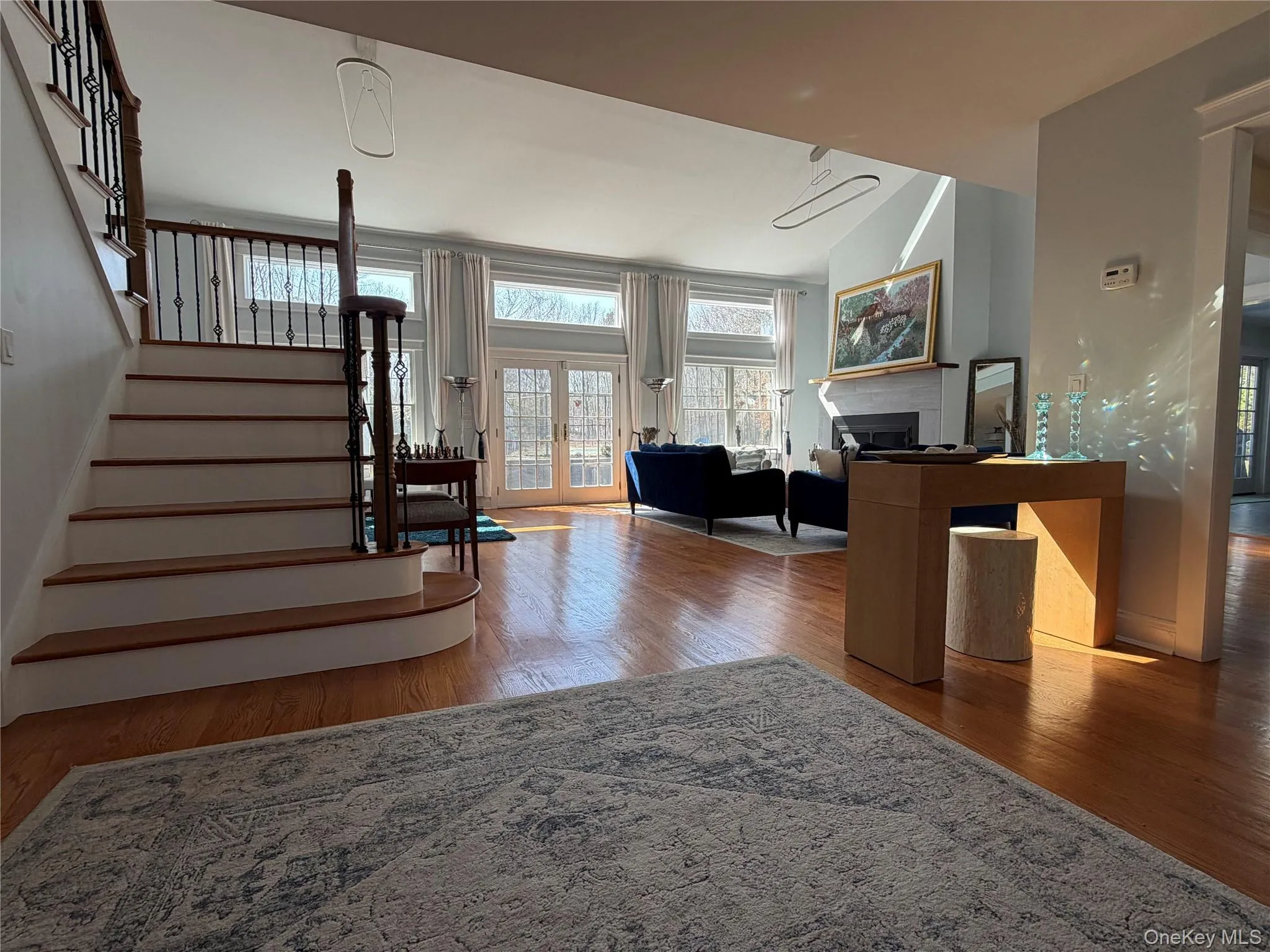 27 Deer Path, Southampton, NY, 5 Bedrooms Bedrooms, 10 Rooms Rooms,5 BathroomsBathrooms,Residential Lease,For Rent,Deer,0,988453 27 Deer Path, Southampton, NY, 5 Bedrooms Bedrooms, 10 Rooms Rooms,5 BathroomsBathrooms,Residential Lease,For Rent,Deer,0,988453