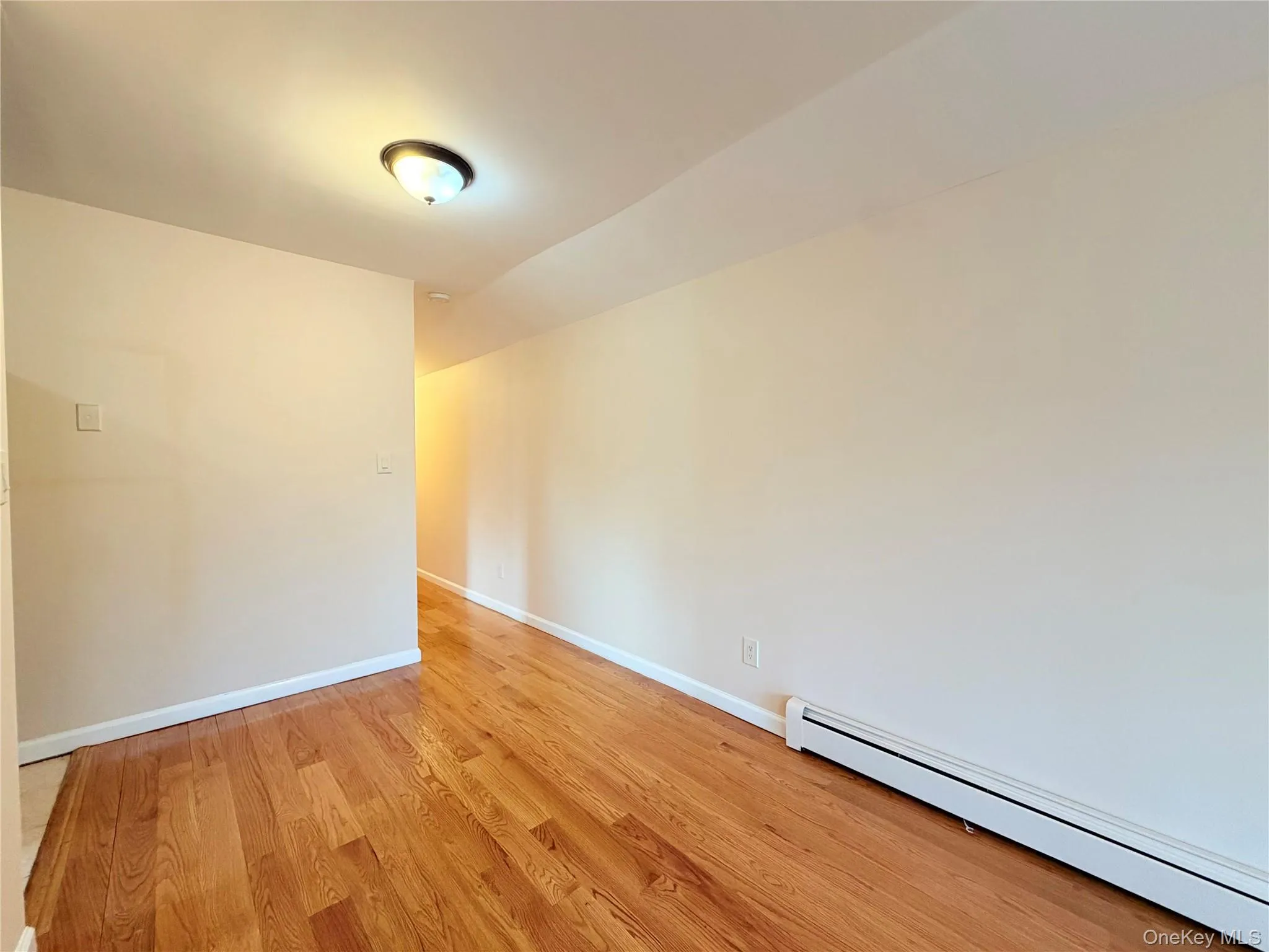 239-13 86th Avenue, New York, NY, 2 Bedrooms Bedrooms, 6 Rooms Rooms,2 BathroomsBathrooms,Residential Lease,For Rent,86th,0,988469 239-13 86th Avenue, New York, NY, 2 Bedrooms Bedrooms, 6 Rooms Rooms,2 BathroomsBathrooms,Residential Lease,For Rent,86th,0,988469