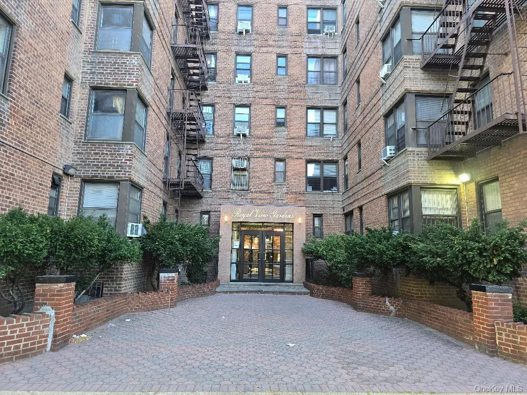 84-19 51 Avenue, New York, NY, 2 Bedrooms Bedrooms, 4 Rooms Rooms,1 BathroomBathrooms,Residential Sale,For Rent,51 Avenue,0,988475 84-19 51 Avenue, New York, NY, 2 Bedrooms Bedrooms, 4 Rooms Rooms,1 BathroomBathrooms,Residential Sale,For Rent,51 Avenue,0,988475