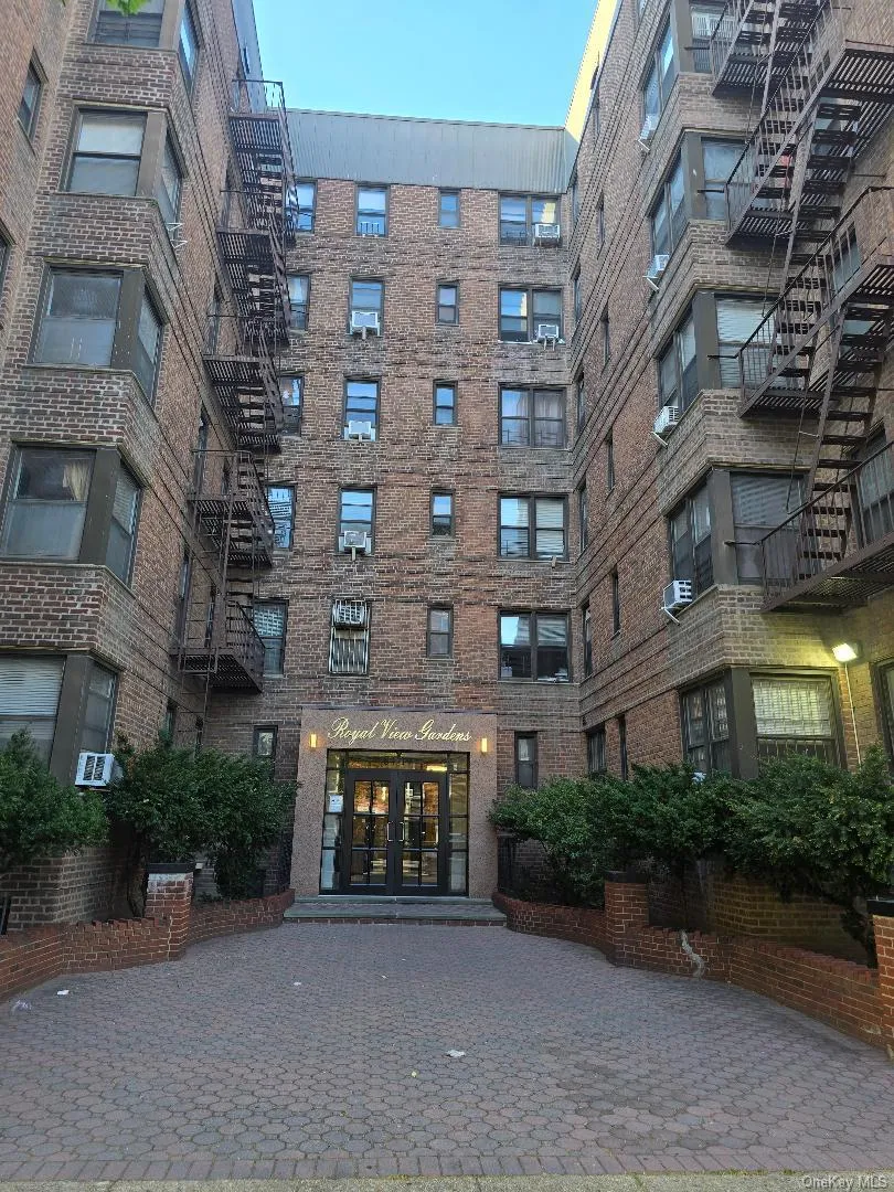 84-19 51 Avenue, New York, NY, 2 Bedrooms Bedrooms, 4 Rooms Rooms,1 BathroomBathrooms,Residential Sale,For Rent,51 Avenue,0,988475 84-19 51 Avenue, New York, NY, 2 Bedrooms Bedrooms, 4 Rooms Rooms,1 BathroomBathrooms,Residential Sale,For Rent,51 Avenue,0,988475