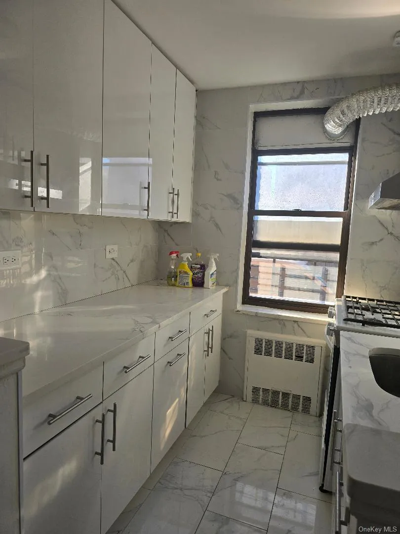 84-19 51 Avenue, New York, NY, 2 Bedrooms Bedrooms, 4 Rooms Rooms,1 BathroomBathrooms,Residential Sale,For Rent,51 Avenue,0,988475 84-19 51 Avenue, New York, NY, 2 Bedrooms Bedrooms, 4 Rooms Rooms,1 BathroomBathrooms,Residential Sale,For Rent,51 Avenue,0,988475