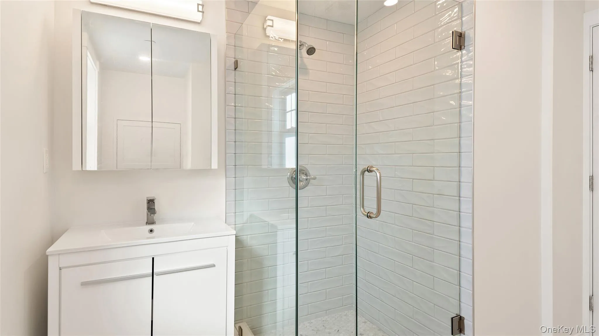 33 Devoe Street, Greenburgh, NY, 2 Bedrooms Bedrooms, 3 Rooms Rooms,1 BathroomBathrooms,Residential Lease,For Rent,Devoe,0,988476 33 Devoe Street, Greenburgh, NY, 2 Bedrooms Bedrooms, 3 Rooms Rooms,1 BathroomBathrooms,Residential Lease,For Rent,Devoe,0,988476