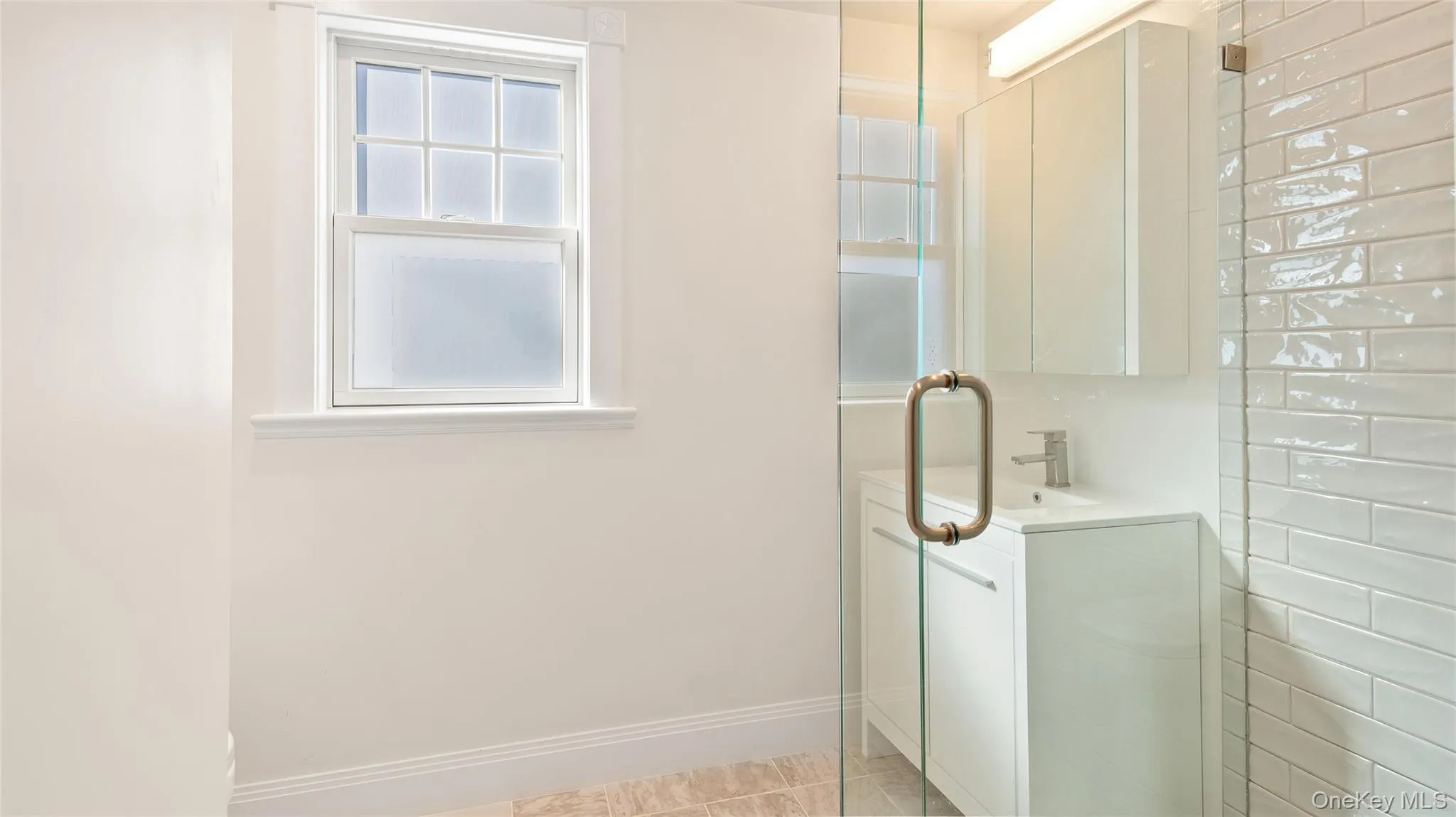 Full updated bathroom Full updated bathroom