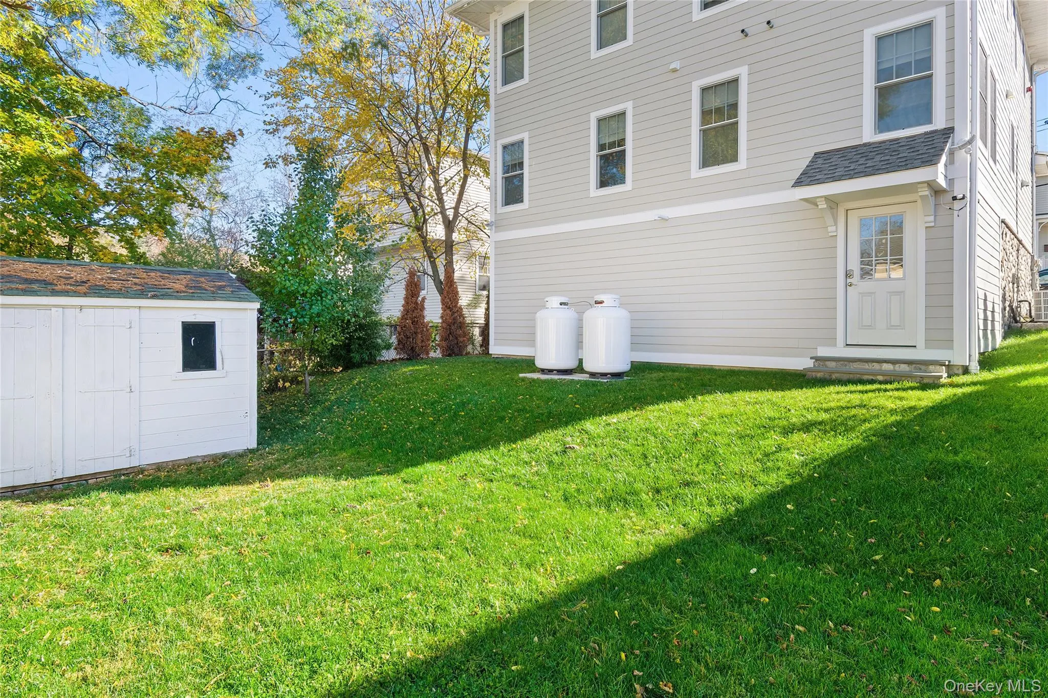 33 Devoe Street, Greenburgh, NY, 2 Bedrooms Bedrooms, 3 Rooms Rooms,1 BathroomBathrooms,Residential Lease,For Rent,Devoe,0,988476 33 Devoe Street, Greenburgh, NY, 2 Bedrooms Bedrooms, 3 Rooms Rooms,1 BathroomBathrooms,Residential Lease,For Rent,Devoe,0,988476