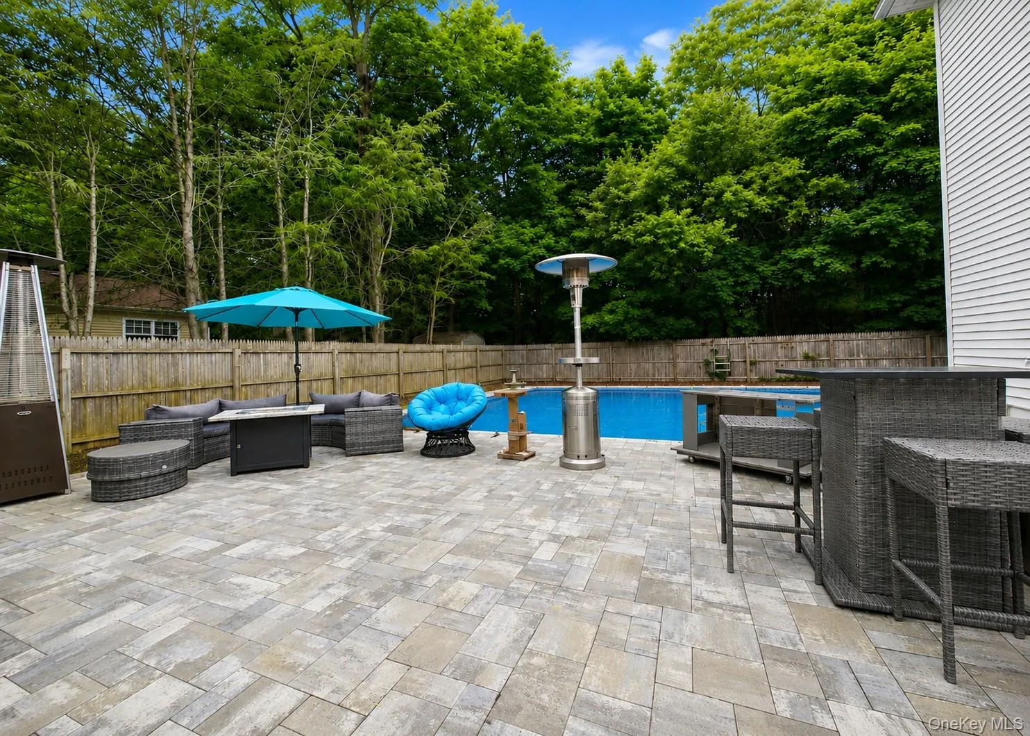 24 Nelson Place, Brookhaven, NY, 3 Bedrooms Bedrooms, 6 Rooms Rooms,2 BathroomsBathrooms,Residential,For Rent,Nelson,0,988493 24 Nelson Place, Brookhaven, NY, 3 Bedrooms Bedrooms, 6 Rooms Rooms,2 BathroomsBathrooms,Residential,For Rent,Nelson,0,988493
