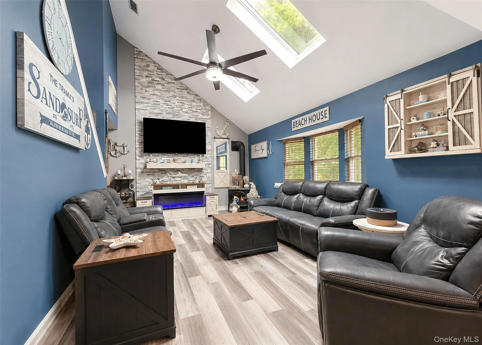 24 Nelson Place, Brookhaven, NY, 3 Bedrooms Bedrooms, 6 Rooms Rooms,2 BathroomsBathrooms,Residential,For Rent,Nelson,0,988493 24 Nelson Place, Brookhaven, NY, 3 Bedrooms Bedrooms, 6 Rooms Rooms,2 BathroomsBathrooms,Residential,For Rent,Nelson,0,988493
