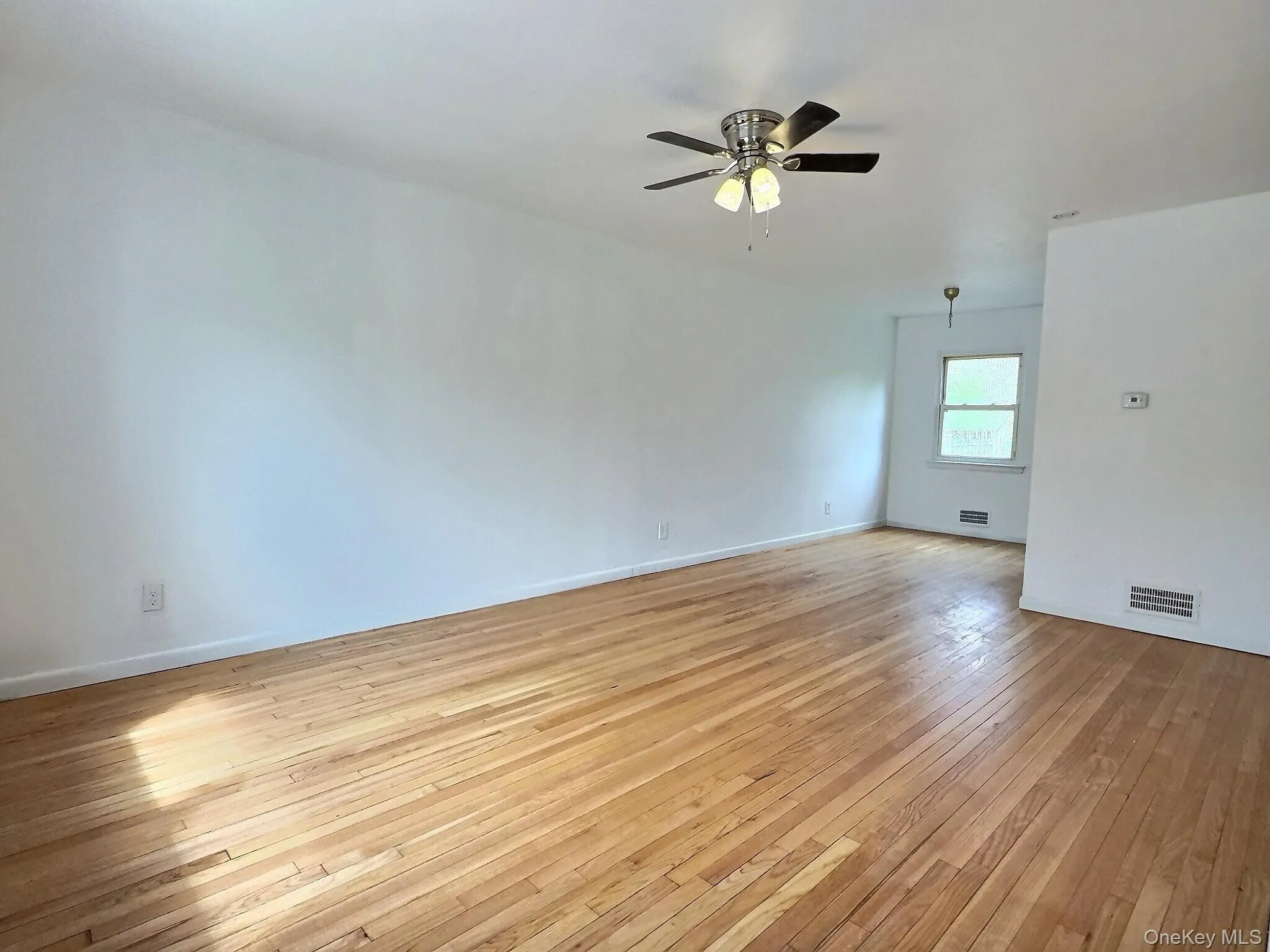 46 Gilmore Boulevard, Wappinger, NY, 2 Bedrooms Bedrooms, 4 Rooms Rooms,1 BathroomBathrooms,Residential Lease,For Rent,Gilmore,0,988495 46 Gilmore Boulevard, Wappinger, NY, 2 Bedrooms Bedrooms, 4 Rooms Rooms,1 BathroomBathrooms,Residential Lease,For Rent,Gilmore,0,988495