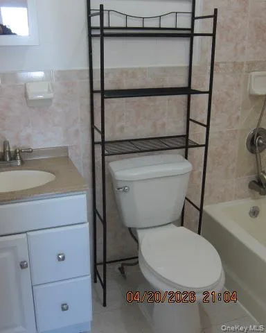 120-06 172nd Street, New York, NY, 4 Bedrooms Bedrooms, 4 Rooms Rooms,2 BathroomsBathrooms,Residential Lease,For Rent,172nd,0,988503 120-06 172nd Street, New York, NY, 4 Bedrooms Bedrooms, 4 Rooms Rooms,2 BathroomsBathrooms,Residential Lease,For Rent,172nd,0,988503