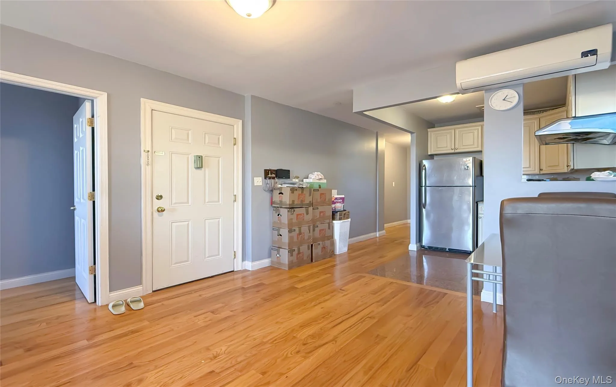 71-24 163rd Street, New York, NY, 3 Bedrooms Bedrooms, 6 Rooms Rooms,2 BathroomsBathrooms,Residential Lease,For Rent,163rd,0,988505 71-24 163rd Street, New York, NY, 3 Bedrooms Bedrooms, 6 Rooms Rooms,2 BathroomsBathrooms,Residential Lease,For Rent,163rd,0,988505