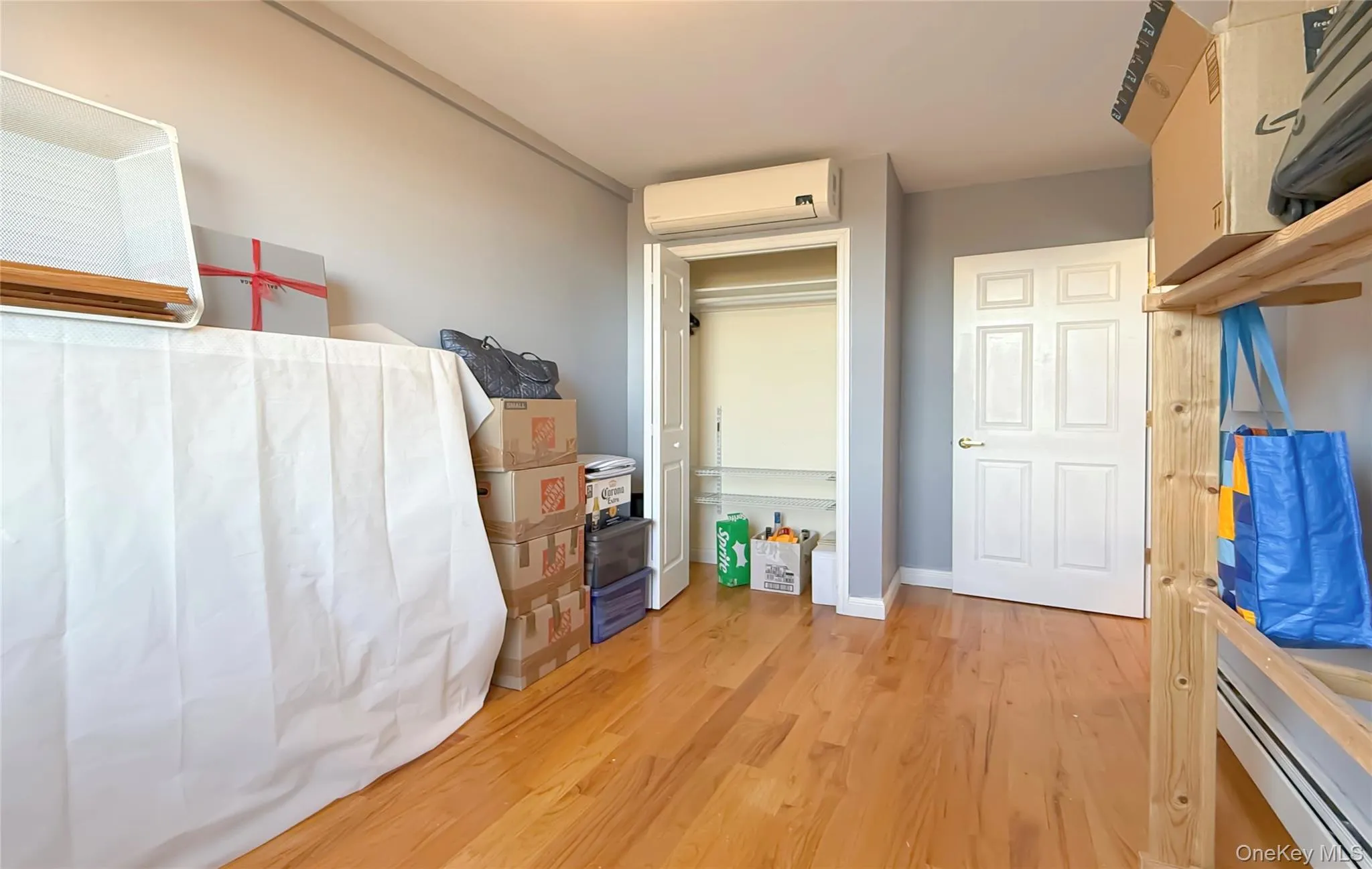 71-24 163rd Street, New York, NY, 3 Bedrooms Bedrooms, 6 Rooms Rooms,2 BathroomsBathrooms,Residential Lease,For Rent,163rd,0,988505 71-24 163rd Street, New York, NY, 3 Bedrooms Bedrooms, 6 Rooms Rooms,2 BathroomsBathrooms,Residential Lease,For Rent,163rd,0,988505