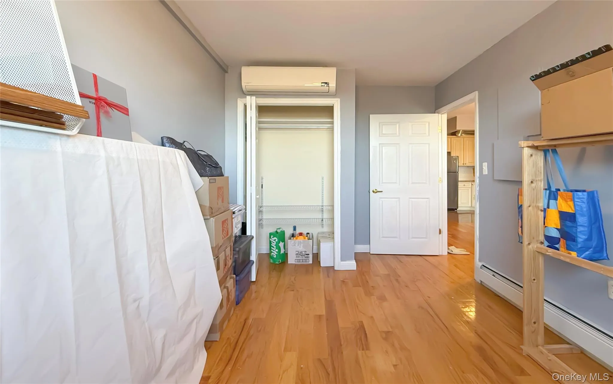 71-24 163rd Street, New York, NY, 3 Bedrooms Bedrooms, 6 Rooms Rooms,2 BathroomsBathrooms,Residential Lease,For Rent,163rd,0,988505 71-24 163rd Street, New York, NY, 3 Bedrooms Bedrooms, 6 Rooms Rooms,2 BathroomsBathrooms,Residential Lease,For Rent,163rd,0,988505