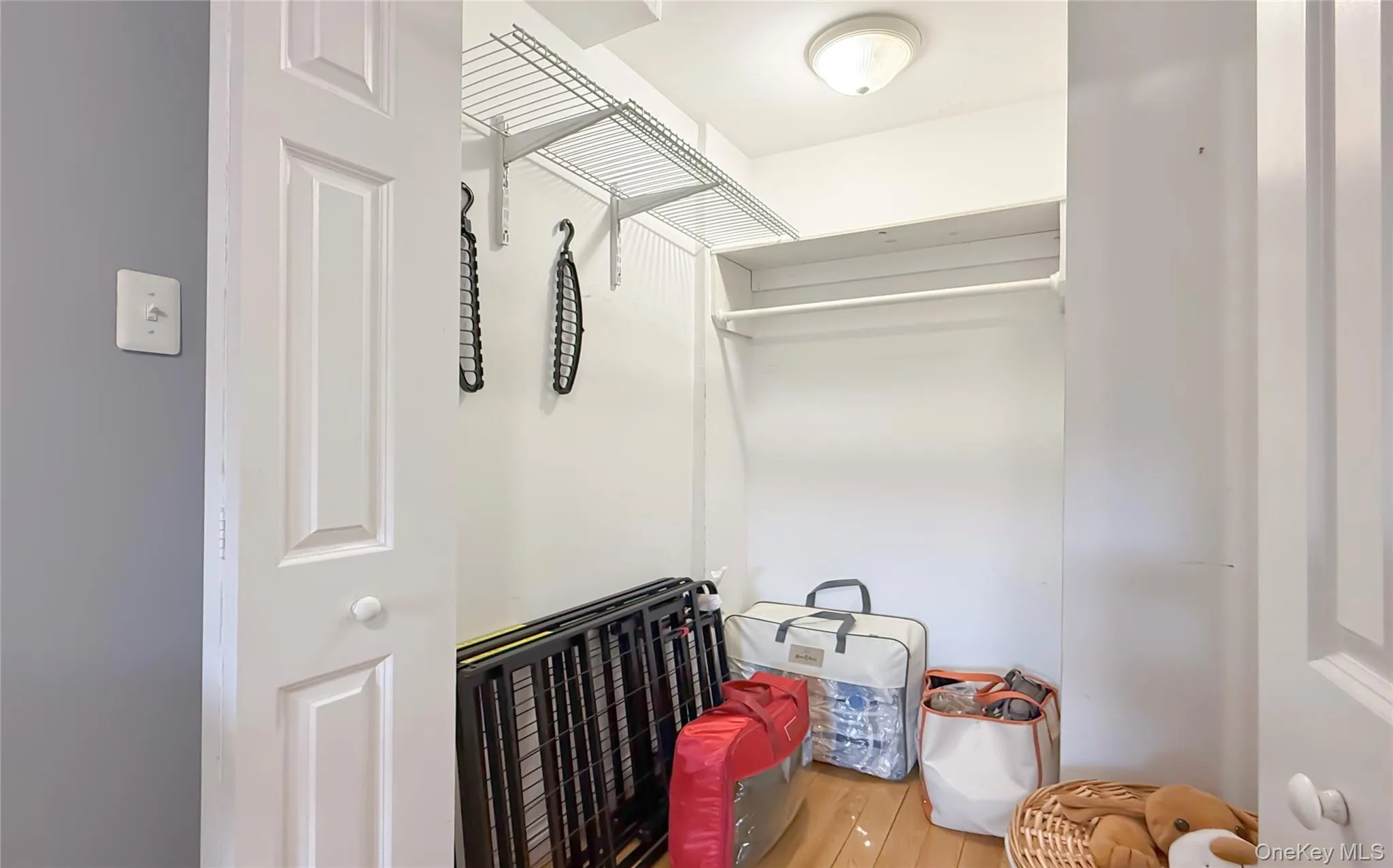 71-24 163rd Street, New York, NY, 3 Bedrooms Bedrooms, 6 Rooms Rooms,2 BathroomsBathrooms,Residential Lease,For Rent,163rd,0,988505 71-24 163rd Street, New York, NY, 3 Bedrooms Bedrooms, 6 Rooms Rooms,2 BathroomsBathrooms,Residential Lease,For Rent,163rd,0,988505