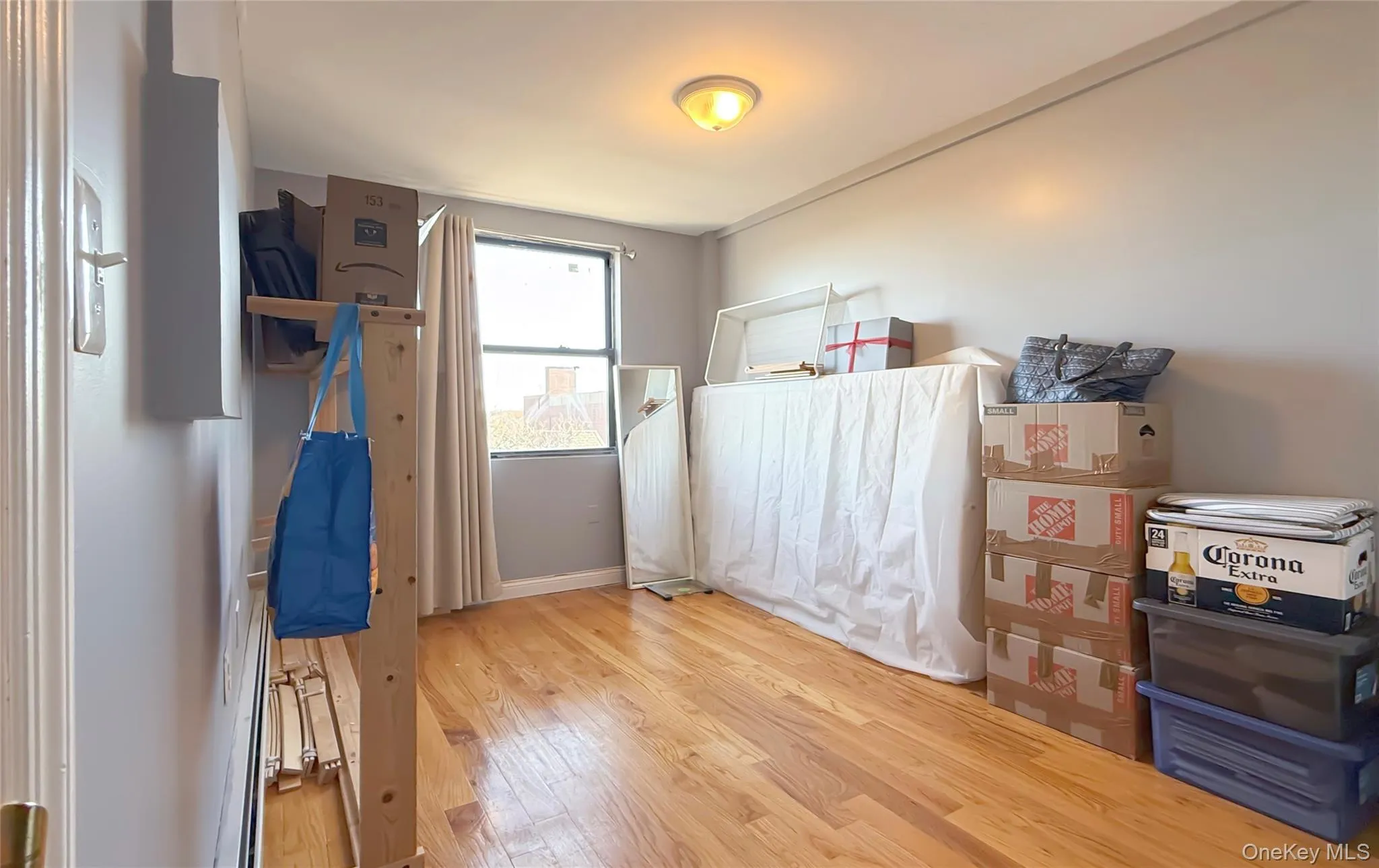 71-24 163rd Street, New York, NY, 3 Bedrooms Bedrooms, 6 Rooms Rooms,2 BathroomsBathrooms,Residential Lease,For Rent,163rd,0,988505 71-24 163rd Street, New York, NY, 3 Bedrooms Bedrooms, 6 Rooms Rooms,2 BathroomsBathrooms,Residential Lease,For Rent,163rd,0,988505