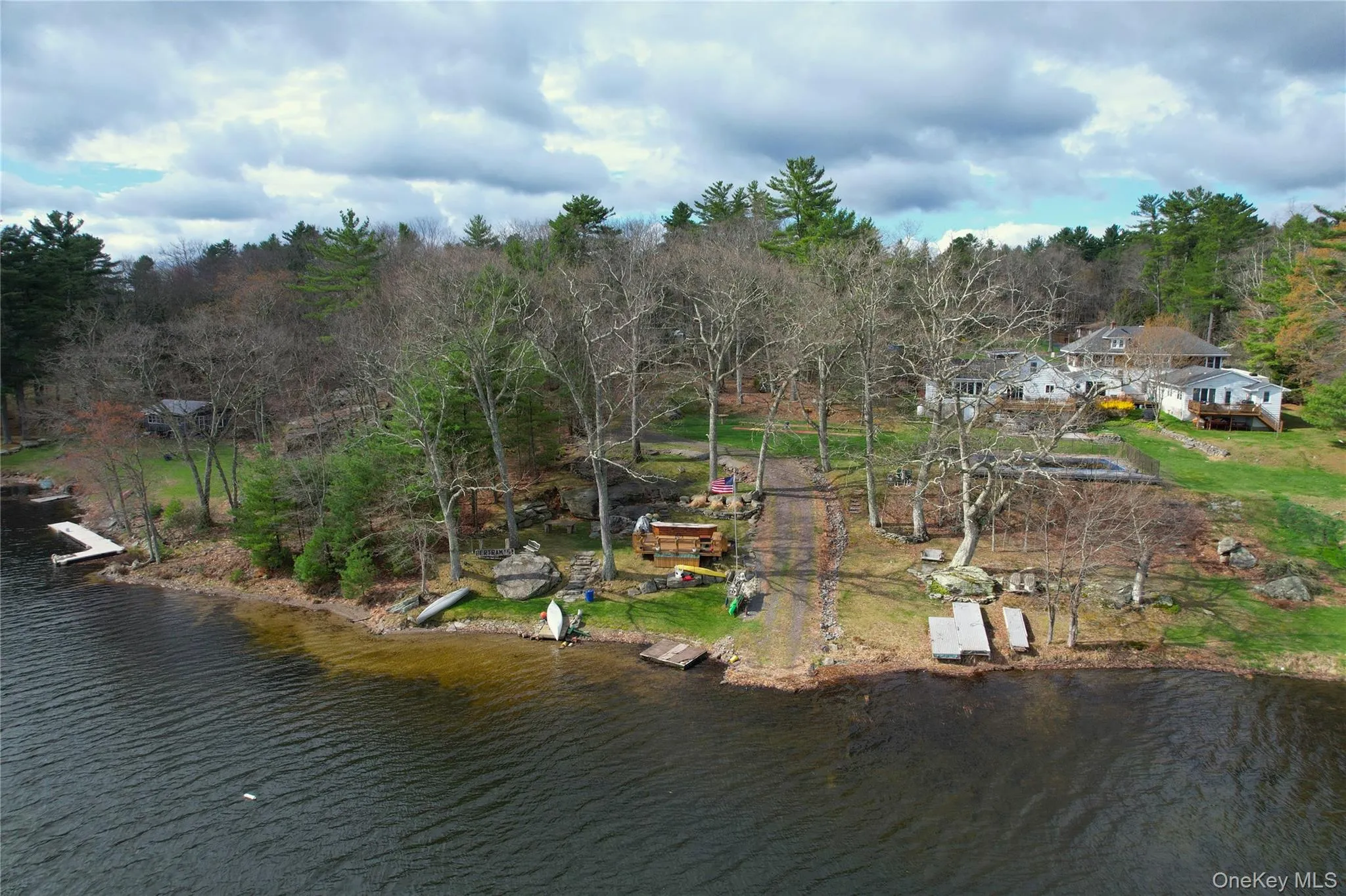131 Highland Lake Road, Highland, NY, ,Land,For Rent,Highland Lake,0,988515 131 Highland Lake Road, Highland, NY, ,Land,For Rent,Highland Lake,0,988515