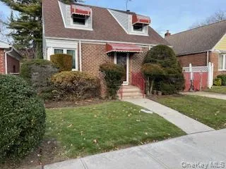 231-15 128 Road, New York, NY, 4 Bedrooms Bedrooms, 7 Rooms Rooms,3 BathroomsBathrooms,Residential,For Rent,128,0,988521 231-15 128 Road, New York, NY, 4 Bedrooms Bedrooms, 7 Rooms Rooms,3 BathroomsBathrooms,Residential,For Rent,128,0,988521