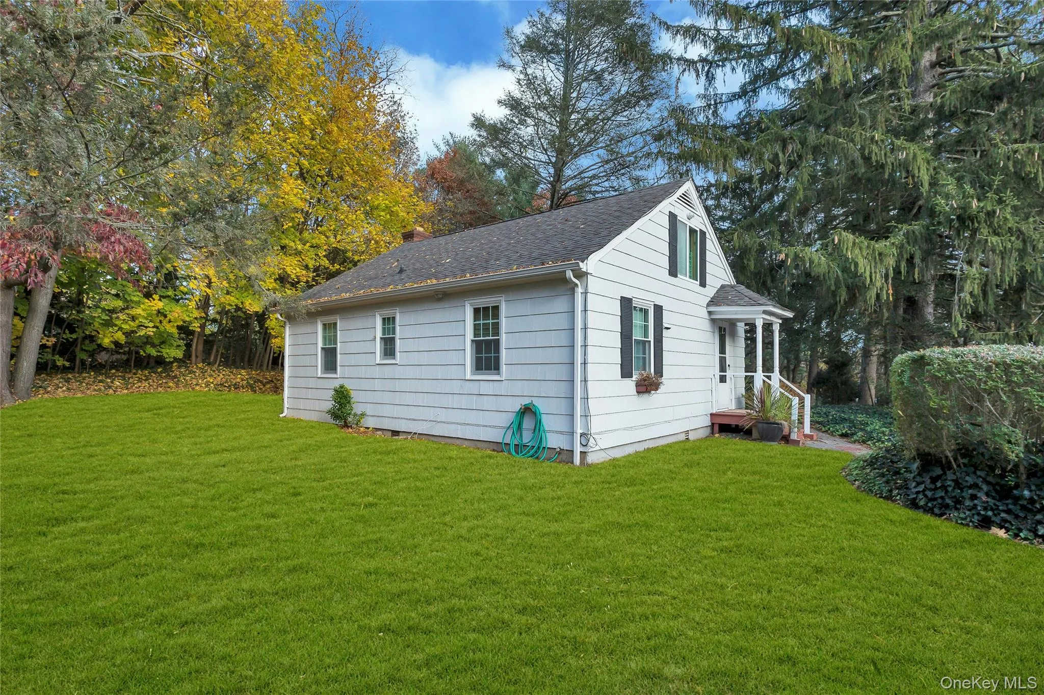 15 Cherry Lane, Oyster Bay, NY, 1 Bedroom Bedrooms, 4 Rooms Rooms,1 BathroomBathrooms,Residential Lease,For Rent,Cherry,0,988528 15 Cherry Lane, Oyster Bay, NY, 1 Bedroom Bedrooms, 4 Rooms Rooms,1 BathroomBathrooms,Residential Lease,For Rent,Cherry,0,988528