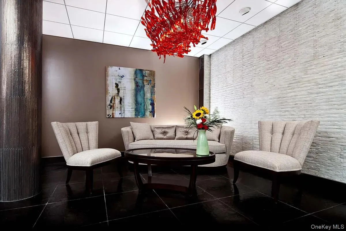116-11 Curzon Road, New York, NY, 1 Bedroom Bedrooms, 4 Rooms Rooms,1 BathroomBathrooms,Residential Sale,For Rent,Curzon,0,988532 116-11 Curzon Road, New York, NY, 1 Bedroom Bedrooms, 4 Rooms Rooms,1 BathroomBathrooms,Residential Sale,For Rent,Curzon,0,988532