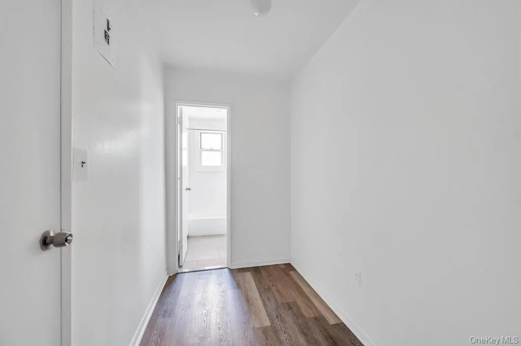 111 Centre Avenue, Hempstead, NY, 1 Room Rooms,1 BathroomBathrooms,Residential,For Rent,Centre,0,988533 111 Centre Avenue, Hempstead, NY, 1 Room Rooms,1 BathroomBathrooms,Residential,For Rent,Centre,0,988533