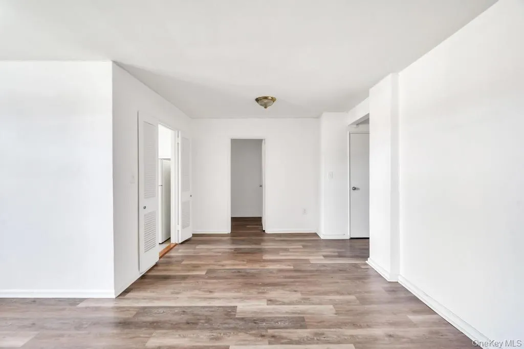 111 Centre Avenue, Hempstead, NY, 1 Room Rooms,1 BathroomBathrooms,Residential,For Rent,Centre,0,988533 111 Centre Avenue, Hempstead, NY, 1 Room Rooms,1 BathroomBathrooms,Residential,For Rent,Centre,0,988533