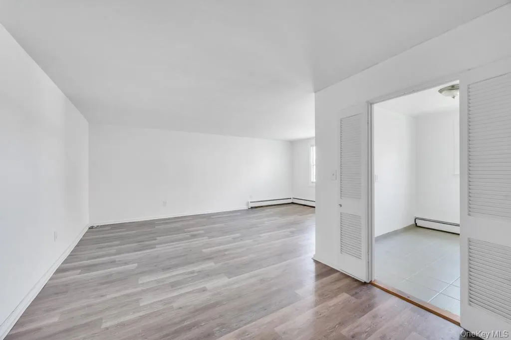 111 Centre Avenue, Hempstead, NY, 1 Room Rooms,1 BathroomBathrooms,Residential,For Rent,Centre,0,988533 111 Centre Avenue, Hempstead, NY, 1 Room Rooms,1 BathroomBathrooms,Residential,For Rent,Centre,0,988533