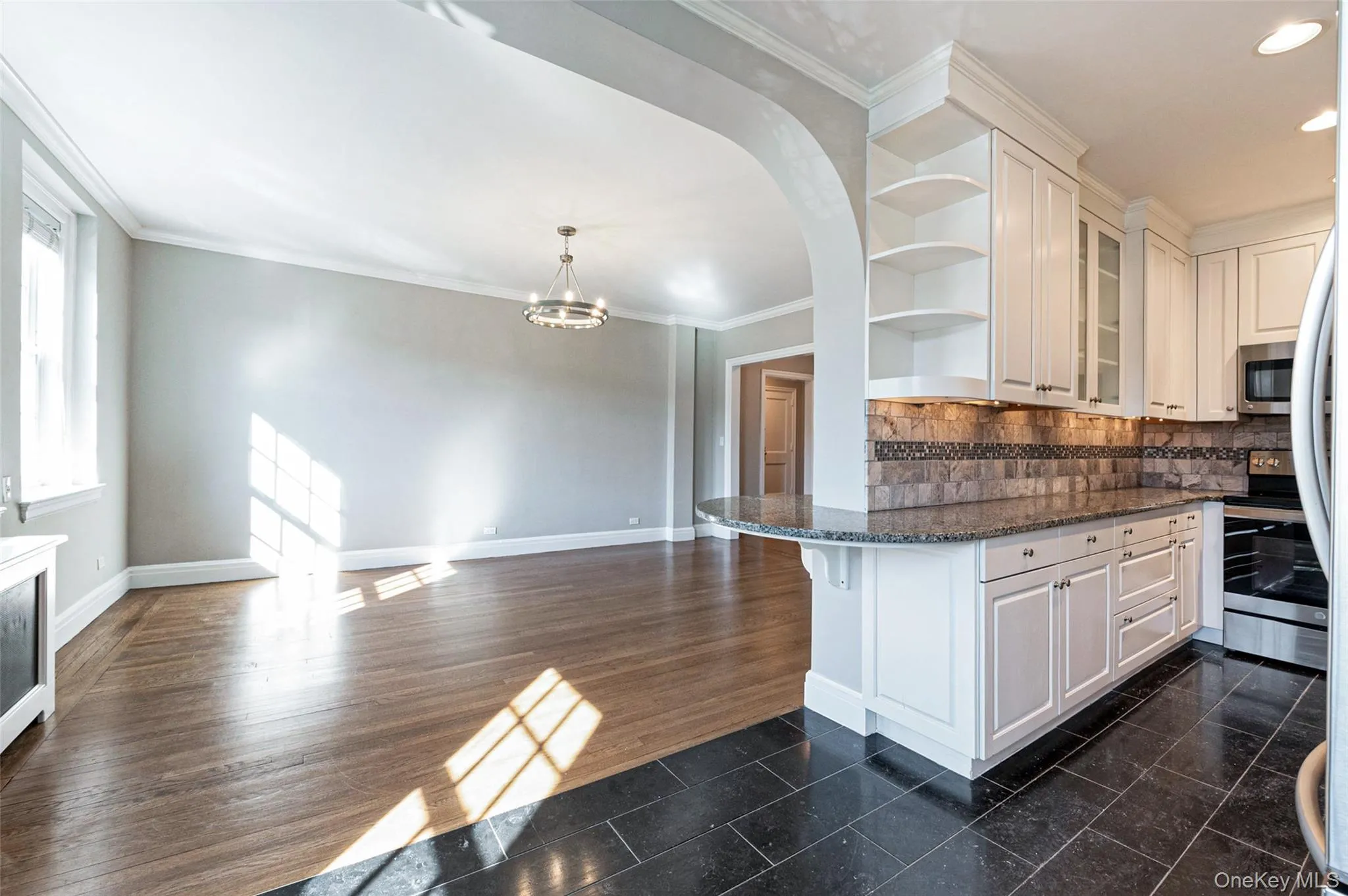 26 Parkway, Scarsdale, NY, 1 Bedroom Bedrooms, 3 Rooms Rooms,1 BathroomBathrooms,Residential Lease,For Rent,Parkway,0,988553 26 Parkway, Scarsdale, NY, 1 Bedroom Bedrooms, 3 Rooms Rooms,1 BathroomBathrooms,Residential Lease,For Rent,Parkway,0,988553