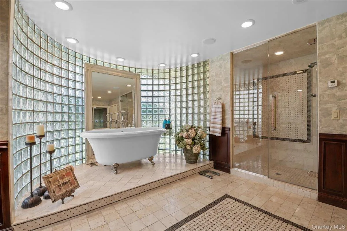 45 Coves Run, Oyster Bay, NY, 7 Bedrooms Bedrooms, 18 Rooms Rooms,5 BathroomsBathrooms,Residential,For Rent,Coves,0,988558 45 Coves Run, Oyster Bay, NY, 7 Bedrooms Bedrooms, 18 Rooms Rooms,5 BathroomsBathrooms,Residential,For Rent,Coves,0,988558