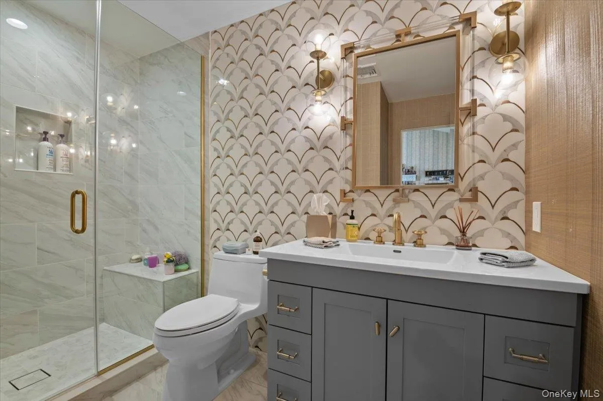 45 Coves Run, Oyster Bay, NY, 7 Bedrooms Bedrooms, 18 Rooms Rooms,5 BathroomsBathrooms,Residential,For Rent,Coves,0,988558 45 Coves Run, Oyster Bay, NY, 7 Bedrooms Bedrooms, 18 Rooms Rooms,5 BathroomsBathrooms,Residential,For Rent,Coves,0,988558