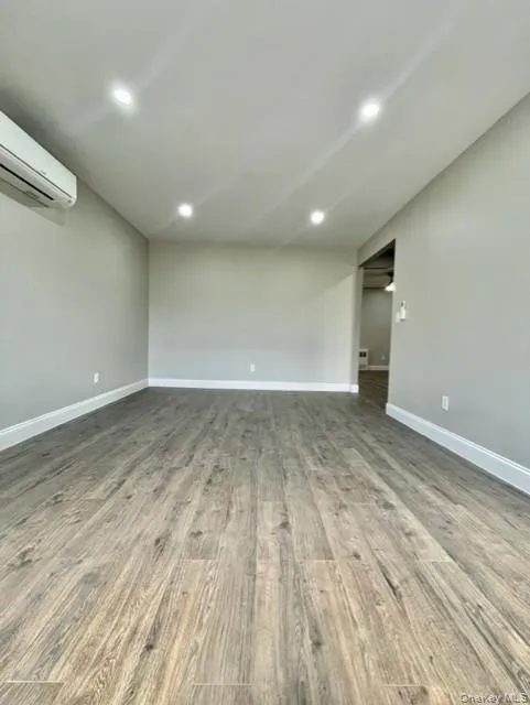 929 83rd Street, New York, NY, 3 Bedrooms Bedrooms, 7 Rooms Rooms,1 BathroomBathrooms,Residential Lease,For Rent,83rd,0,988562 929 83rd Street, New York, NY, 3 Bedrooms Bedrooms, 7 Rooms Rooms,1 BathroomBathrooms,Residential Lease,For Rent,83rd,0,988562