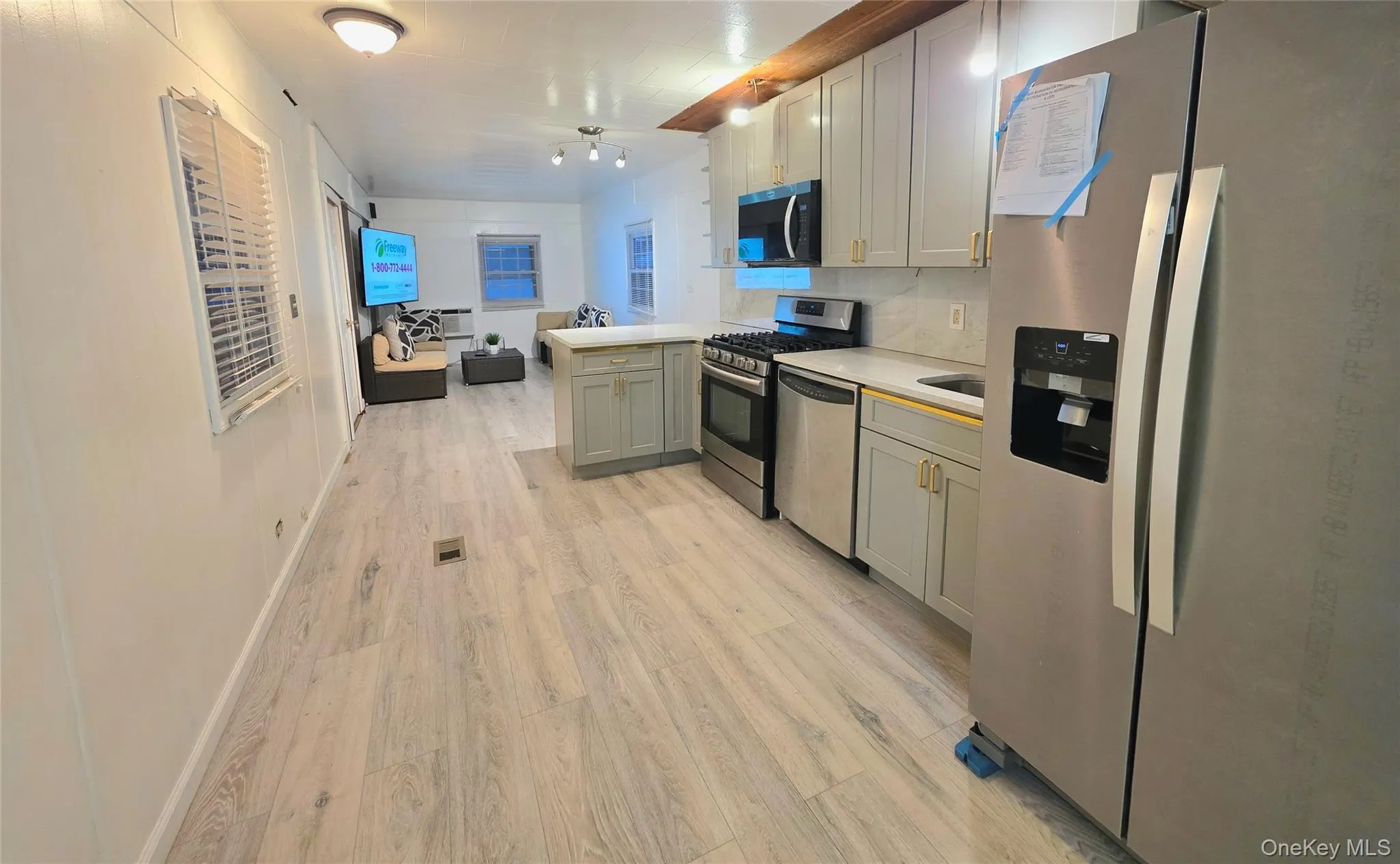 525 Riverleigh Ave, Riverhead, NY, 2 Bedrooms Bedrooms, 5 Rooms Rooms,1 BathroomBathrooms,Residential,For Rent,Ave,0,988570 525 Riverleigh Ave, Riverhead, NY, 2 Bedrooms Bedrooms, 5 Rooms Rooms,1 BathroomBathrooms,Residential,For Rent,Ave,0,988570