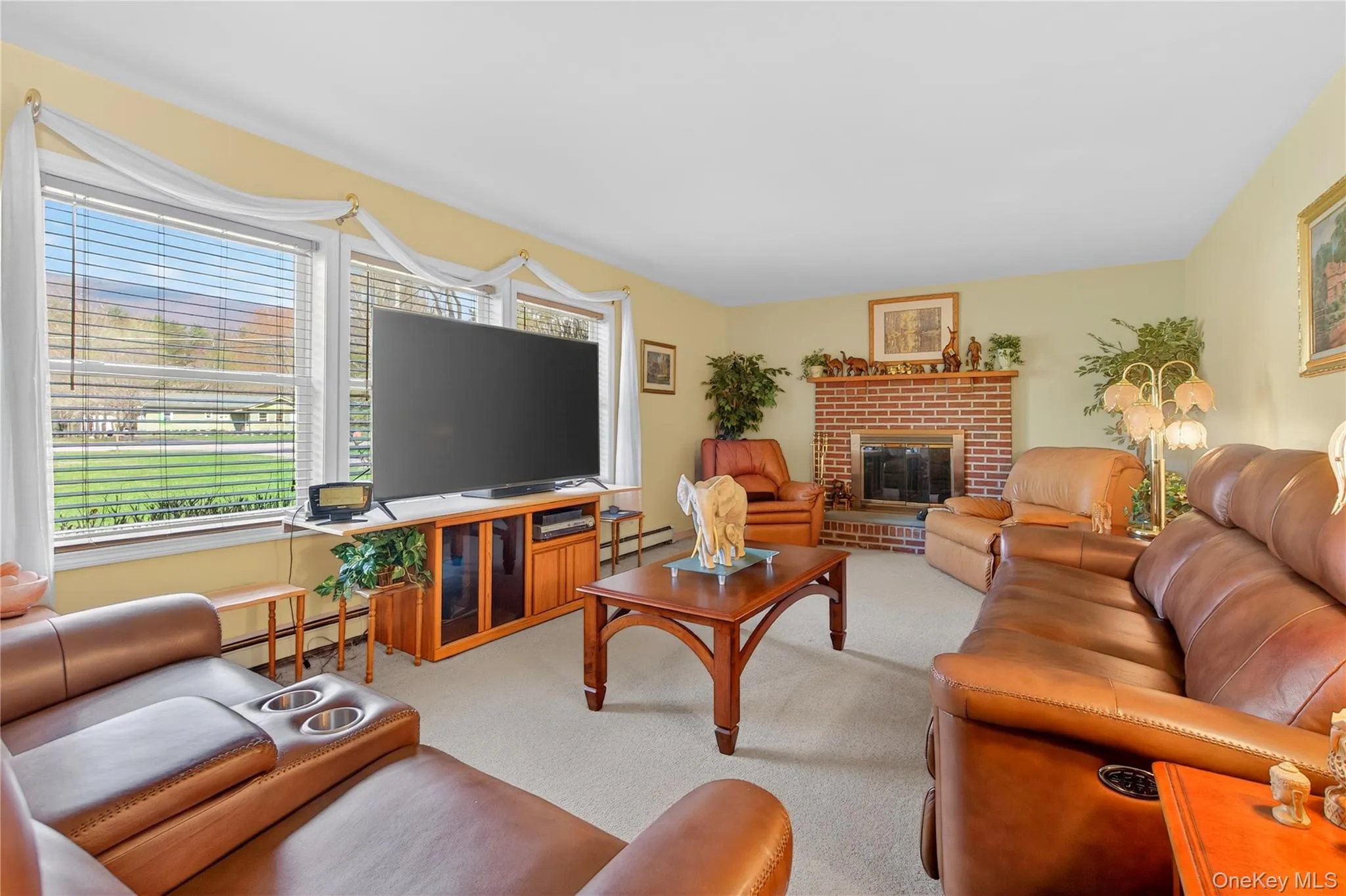 1044 Blue Mountain Road, Saugerties, NY, 3 Bedrooms Bedrooms, 11 Rooms Rooms,3 BathroomsBathrooms,Residential,For Rent,Blue Mountain,0,988573 1044 Blue Mountain Road, Saugerties, NY, 3 Bedrooms Bedrooms, 11 Rooms Rooms,3 BathroomsBathrooms,Residential,For Rent,Blue Mountain,0,988573