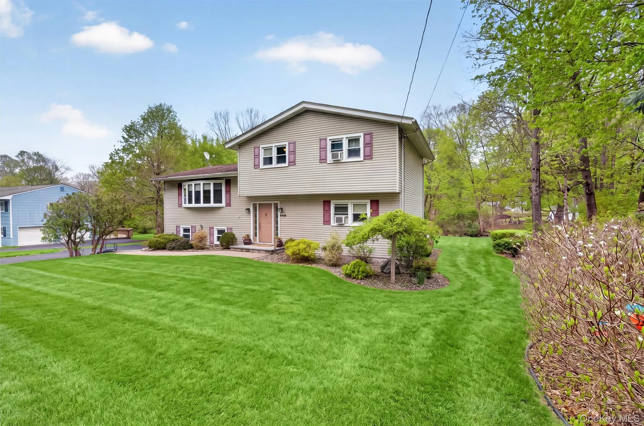 93 Dunderberg Road, Woodbury, NY, 3 Bedrooms Bedrooms, 8 Rooms Rooms,2 BathroomsBathrooms,Residential,For Rent,Dunderberg,0,988574 93 Dunderberg Road, Woodbury, NY, 3 Bedrooms Bedrooms, 8 Rooms Rooms,2 BathroomsBathrooms,Residential,For Rent,Dunderberg,0,988574