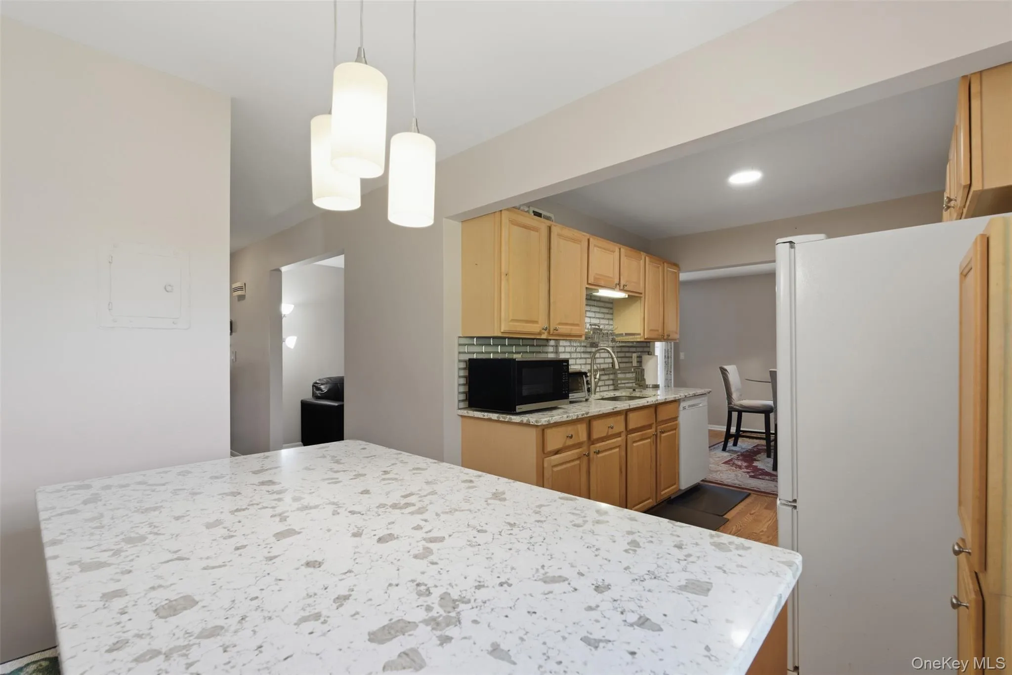 17 New Holland Village, Clarkstown, NY, 2 Bedrooms Bedrooms, 5 Rooms Rooms,1 BathroomBathrooms,Residential,For Rent,New Holland,0,988575 17 New Holland Village, Clarkstown, NY, 2 Bedrooms Bedrooms, 5 Rooms Rooms,1 BathroomBathrooms,Residential,For Rent,New Holland,0,988575
