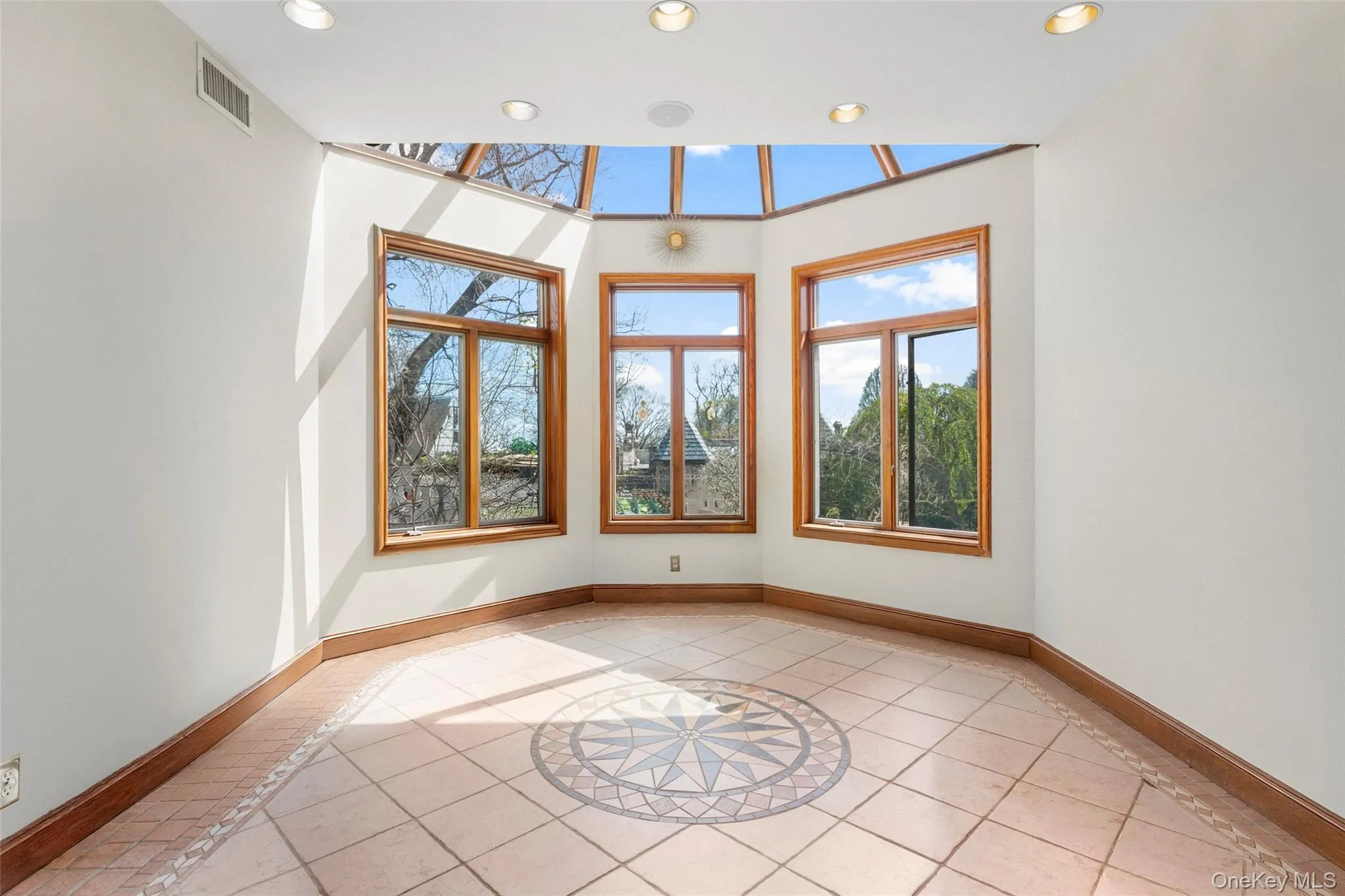 106 Carver Terrace, Yonkers, NY, 4 Bedrooms Bedrooms, 12 Rooms Rooms,4 BathroomsBathrooms,Residential,For Rent,Carver,0,988593 106 Carver Terrace, Yonkers, NY, 4 Bedrooms Bedrooms, 12 Rooms Rooms,4 BathroomsBathrooms,Residential,For Rent,Carver,0,988593