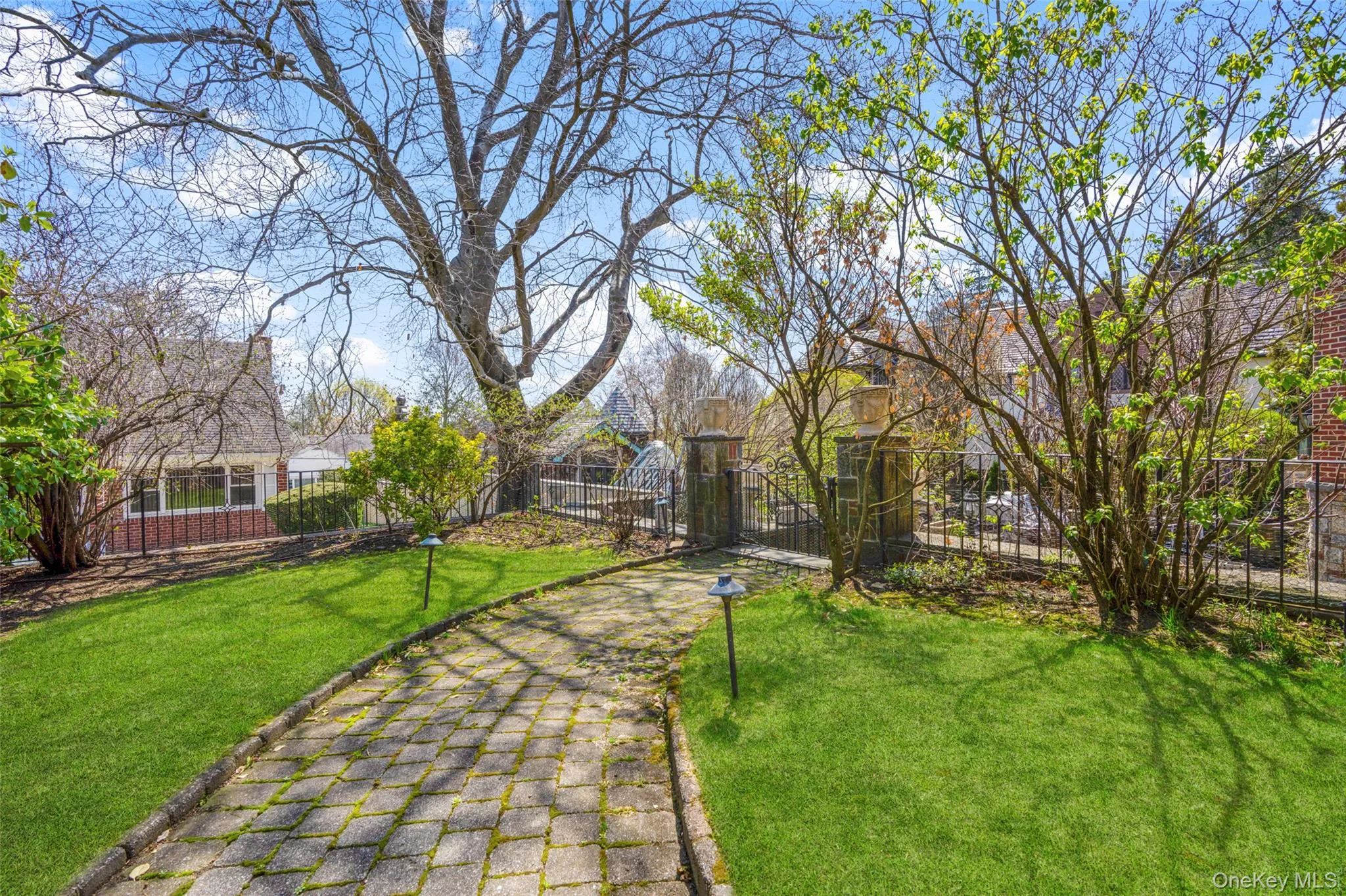 106 Carver Terrace, Yonkers, NY, 4 Bedrooms Bedrooms, 12 Rooms Rooms,4 BathroomsBathrooms,Residential,For Rent,Carver,0,988593 106 Carver Terrace, Yonkers, NY, 4 Bedrooms Bedrooms, 12 Rooms Rooms,4 BathroomsBathrooms,Residential,For Rent,Carver,0,988593