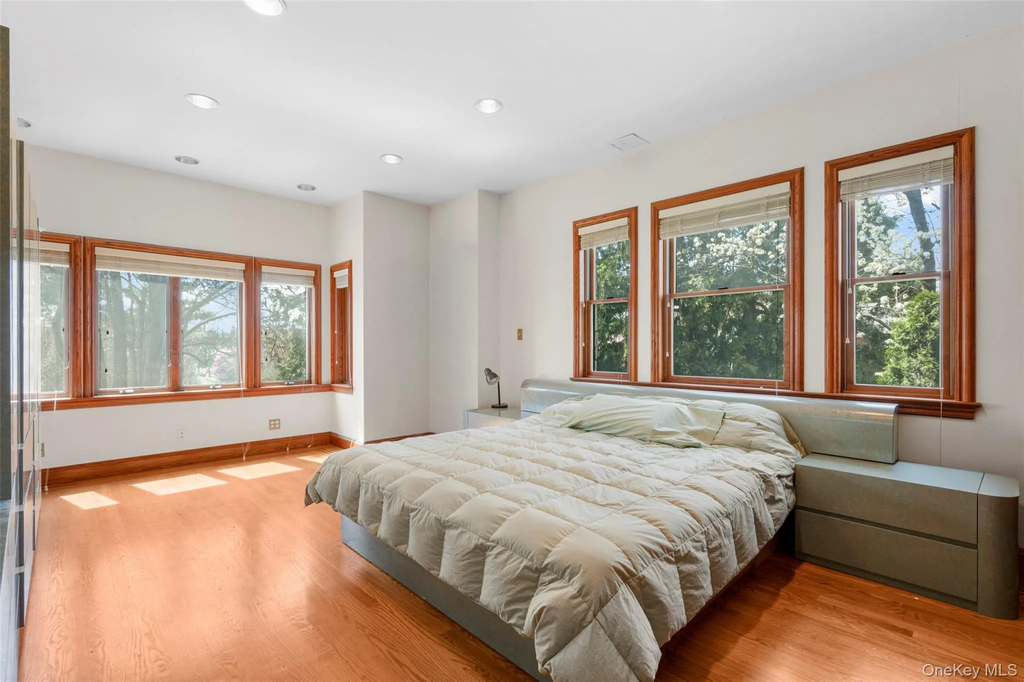 106 Carver Terrace, Yonkers, NY, 4 Bedrooms Bedrooms, 12 Rooms Rooms,4 BathroomsBathrooms,Residential,For Rent,Carver,0,988593 106 Carver Terrace, Yonkers, NY, 4 Bedrooms Bedrooms, 12 Rooms Rooms,4 BathroomsBathrooms,Residential,For Rent,Carver,0,988593
