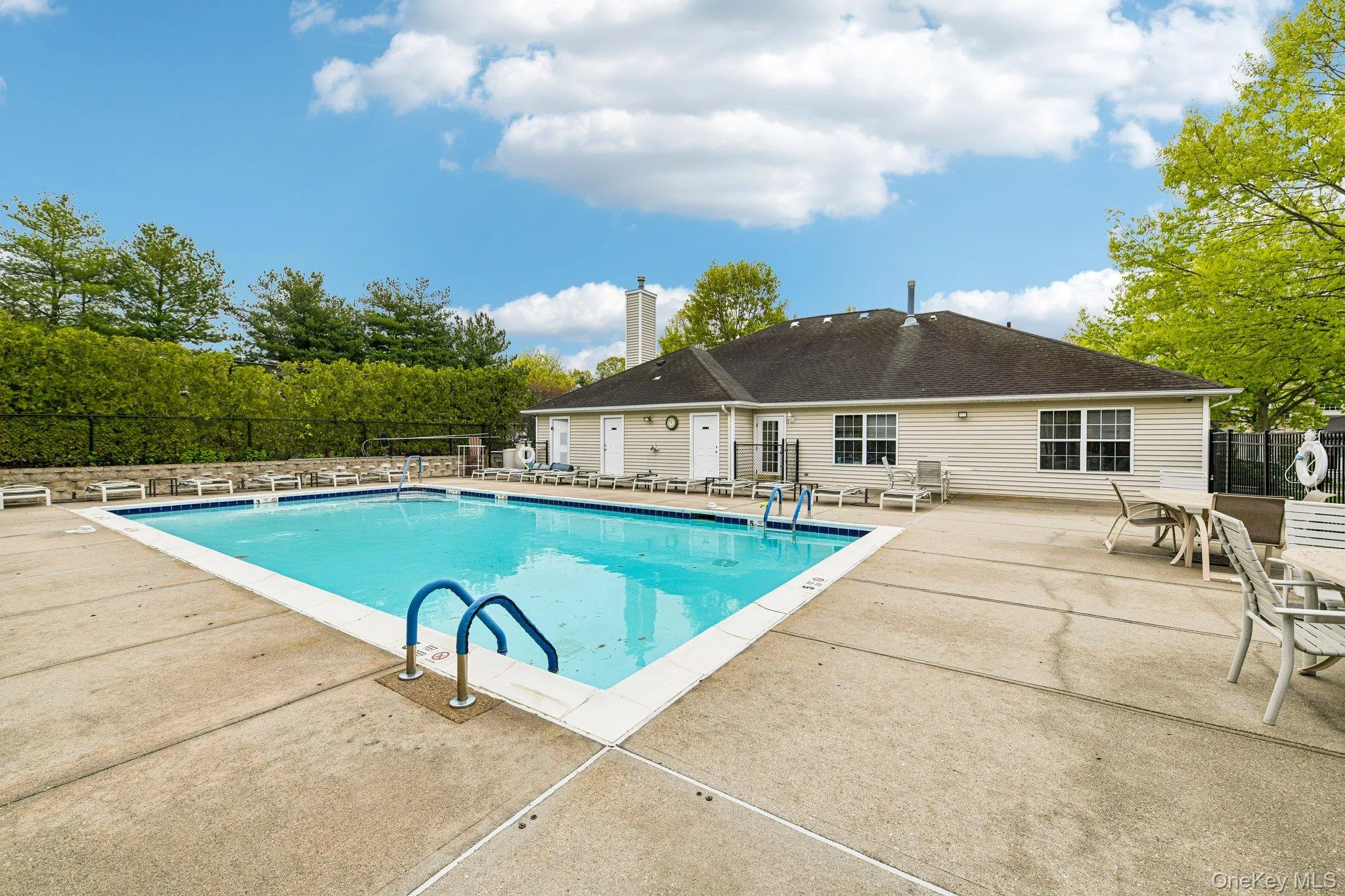 71 Manitou Trail, Smithtown, NY, 3 Bedrooms Bedrooms, 6 Rooms Rooms,2 BathroomsBathrooms,Residential,For Rent,Manitou,0,988617 71 Manitou Trail, Smithtown, NY, 3 Bedrooms Bedrooms, 6 Rooms Rooms,2 BathroomsBathrooms,Residential,For Rent,Manitou,0,988617