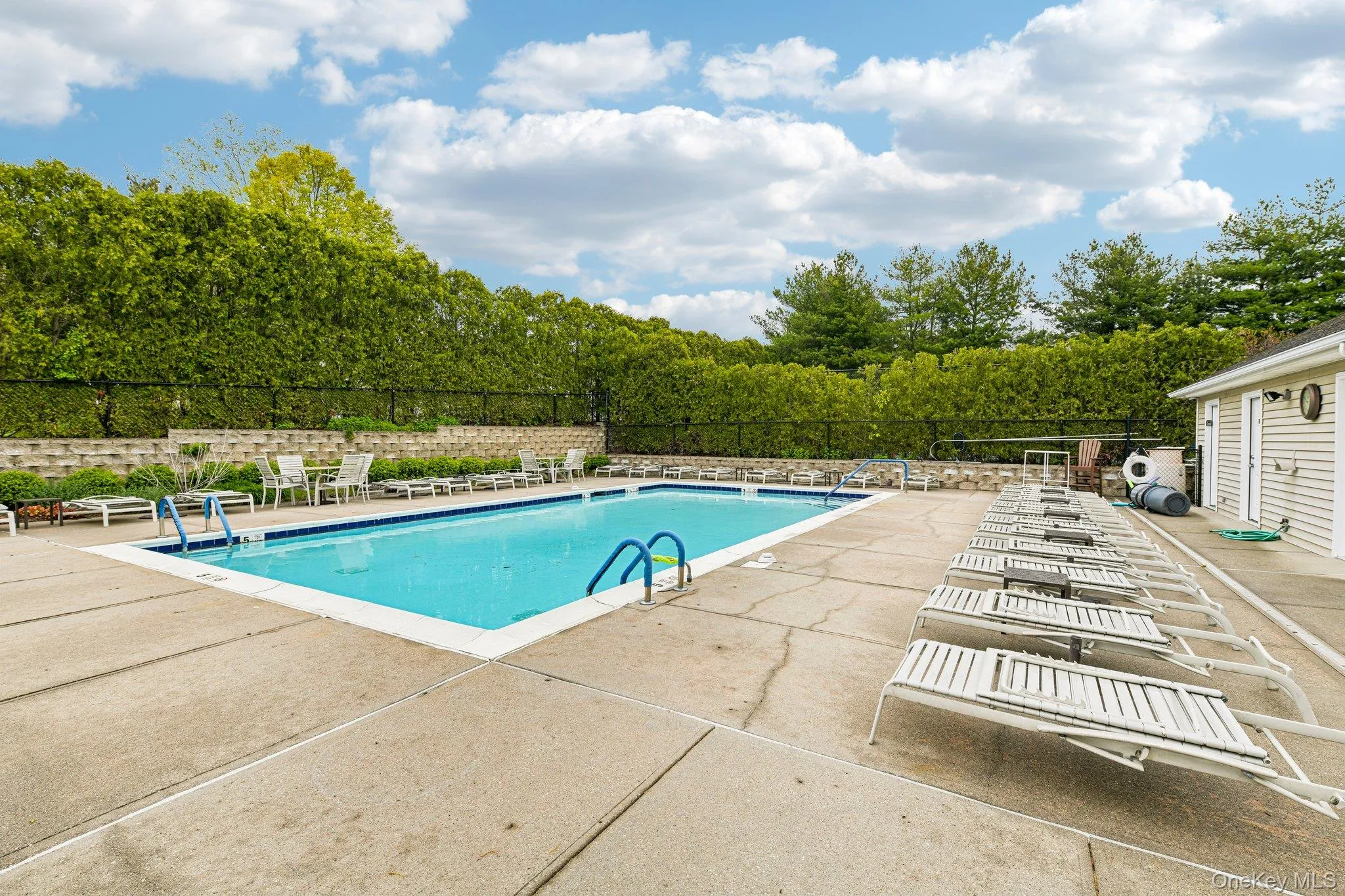 71 Manitou Trail, Smithtown, NY, 3 Bedrooms Bedrooms, 6 Rooms Rooms,2 BathroomsBathrooms,Residential,For Rent,Manitou,0,988617 71 Manitou Trail, Smithtown, NY, 3 Bedrooms Bedrooms, 6 Rooms Rooms,2 BathroomsBathrooms,Residential,For Rent,Manitou,0,988617