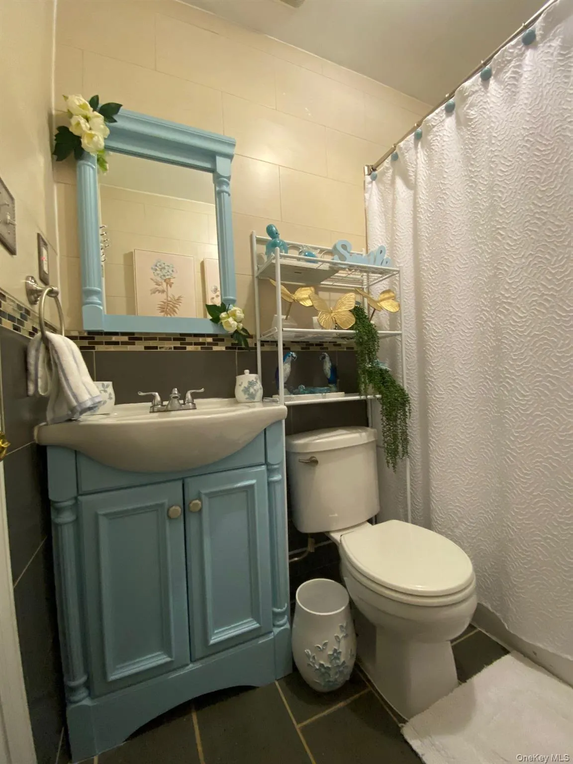 Montauk Street, New York, NY, 2 Bedrooms Bedrooms, 3 Rooms Rooms,1 BathroomBathrooms,Residential Lease,For Rent,Street,0,988627 Montauk Street, New York, NY, 2 Bedrooms Bedrooms, 3 Rooms Rooms,1 BathroomBathrooms,Residential Lease,For Rent,Street,0,988627