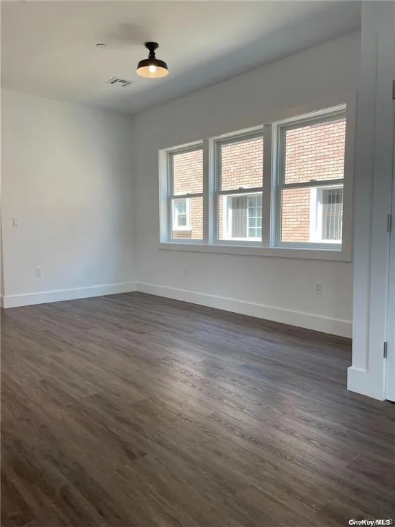 311 Beach 87th Street, New York, NY, 3 Bedrooms Bedrooms, 6 Rooms Rooms,2 BathroomsBathrooms,Residential Lease,For Rent,Beach 87th,0,988632 311 Beach 87th Street, New York, NY, 3 Bedrooms Bedrooms, 6 Rooms Rooms,2 BathroomsBathrooms,Residential Lease,For Rent,Beach 87th,0,988632