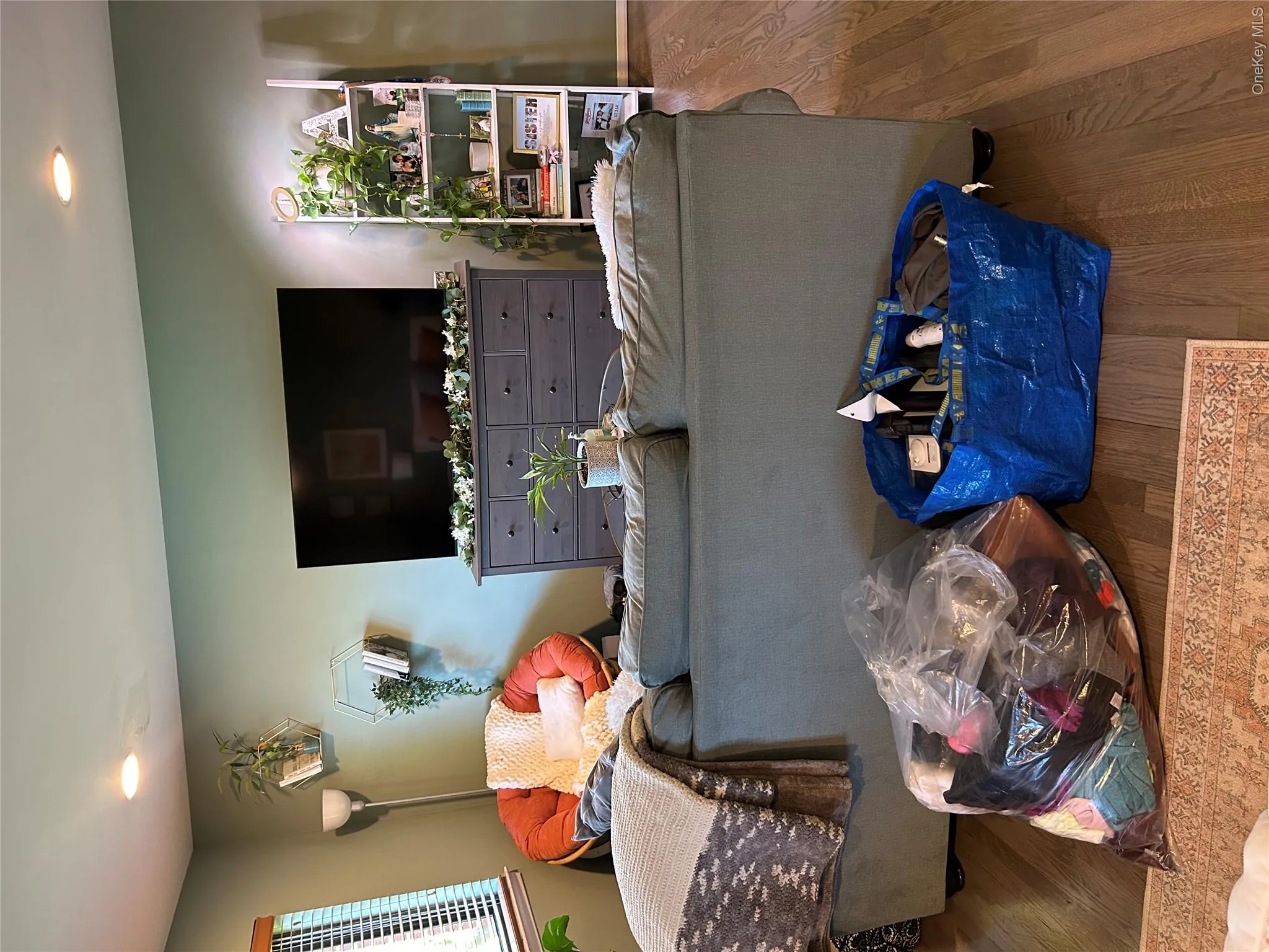 8 Charles Lane, Haverstraw, NY, 1 Room Rooms,1 BathroomBathrooms,Residential Lease,For Rent,Charles,0,988637 8 Charles Lane, Haverstraw, NY, 1 Room Rooms,1 BathroomBathrooms,Residential Lease,For Rent,Charles,0,988637