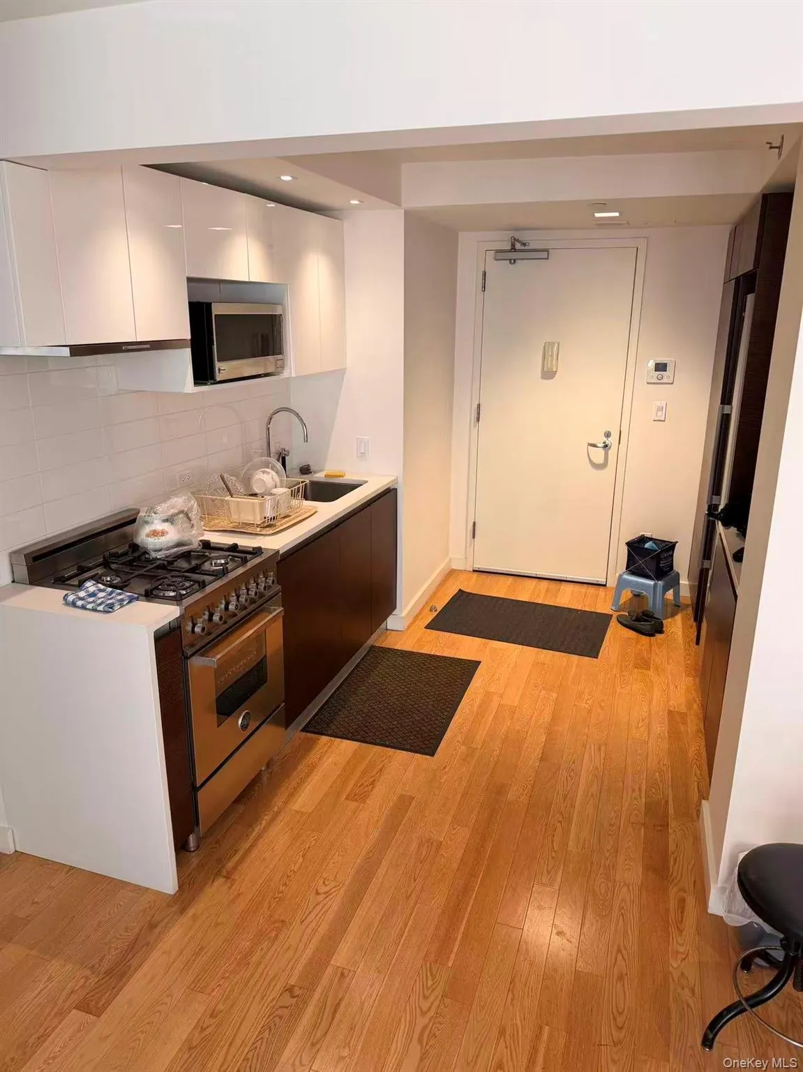 39-16 Prince Street, New York, NY, 1 Bedroom Bedrooms, 2 Rooms Rooms,1 BathroomBathrooms,Residential,For Rent,Prince,0,988642 39-16 Prince Street, New York, NY, 1 Bedroom Bedrooms, 2 Rooms Rooms,1 BathroomBathrooms,Residential,For Rent,Prince,0,988642