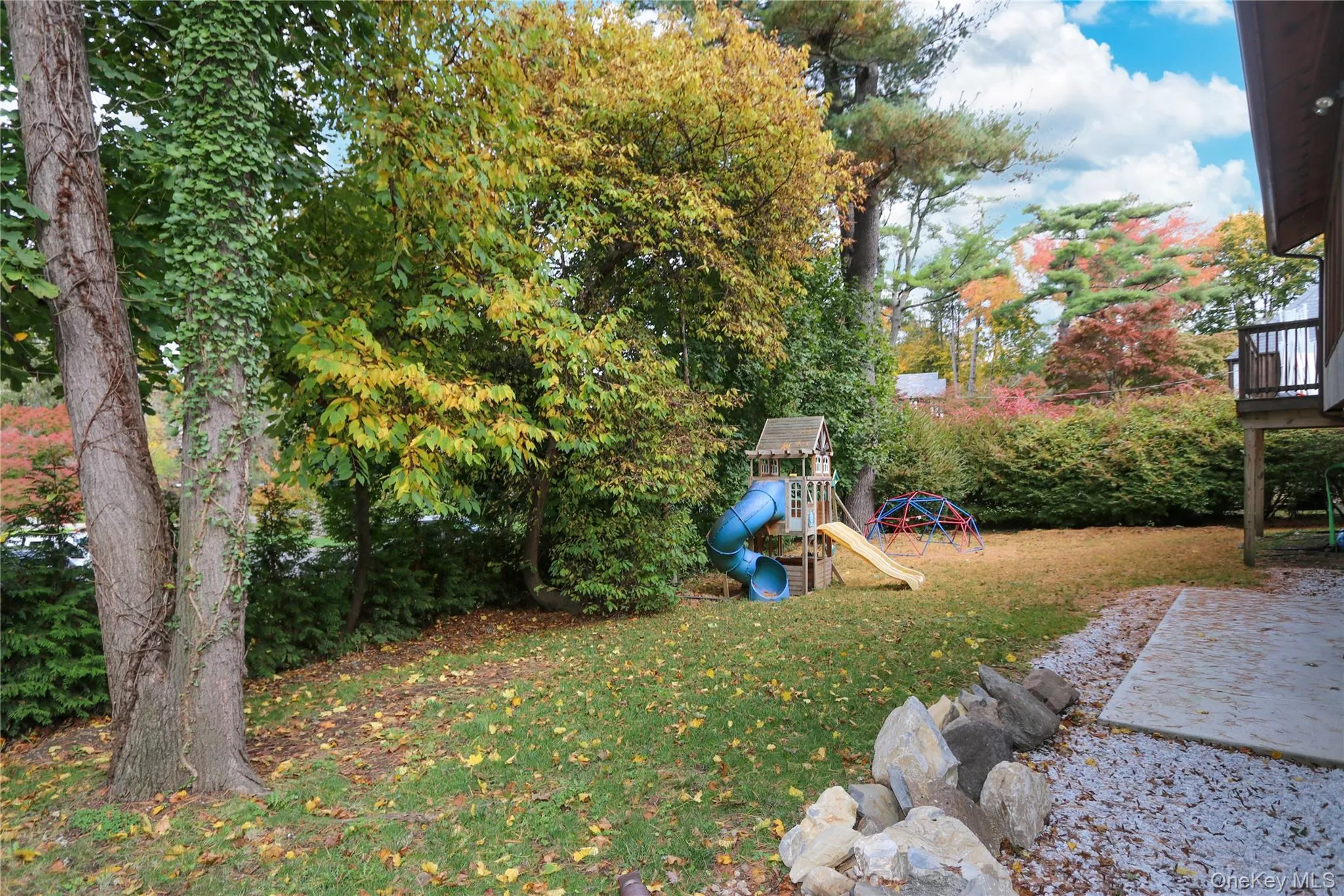 35 Old Pond Road, North Hempstead, NY, 4 Bedrooms Bedrooms, 8 Rooms Rooms,4 BathroomsBathrooms,Residential Lease,For Rent,Old Pond,0,988643 35 Old Pond Road, North Hempstead, NY, 4 Bedrooms Bedrooms, 8 Rooms Rooms,4 BathroomsBathrooms,Residential Lease,For Rent,Old Pond,0,988643
