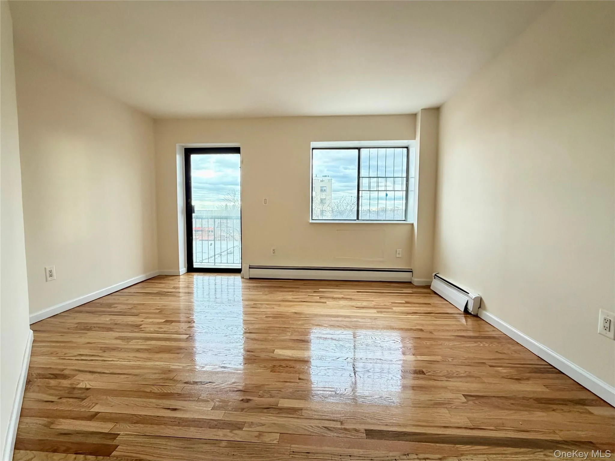 132-54 Pople Avenue, New York, NY, 1 Bedroom Bedrooms, 5 Rooms Rooms,1 BathroomBathrooms,Residential Lease,For Rent,Pople,0,988644 132-54 Pople Avenue, New York, NY, 1 Bedroom Bedrooms, 5 Rooms Rooms,1 BathroomBathrooms,Residential Lease,For Rent,Pople,0,988644