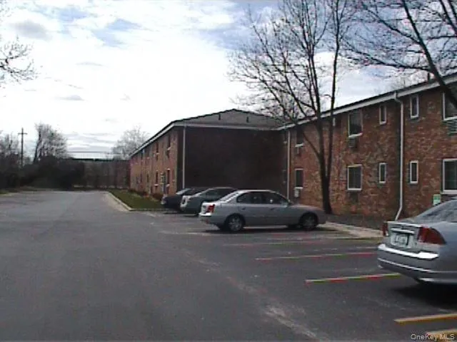 178 Jervis Avenue, Babylon, NY, 1 Bedroom Bedrooms, 4 Rooms Rooms,1 BathroomBathrooms,Residential Lease,For Rent,Jervis,0,988648 178 Jervis Avenue, Babylon, NY, 1 Bedroom Bedrooms, 4 Rooms Rooms,1 BathroomBathrooms,Residential Lease,For Rent,Jervis,0,988648