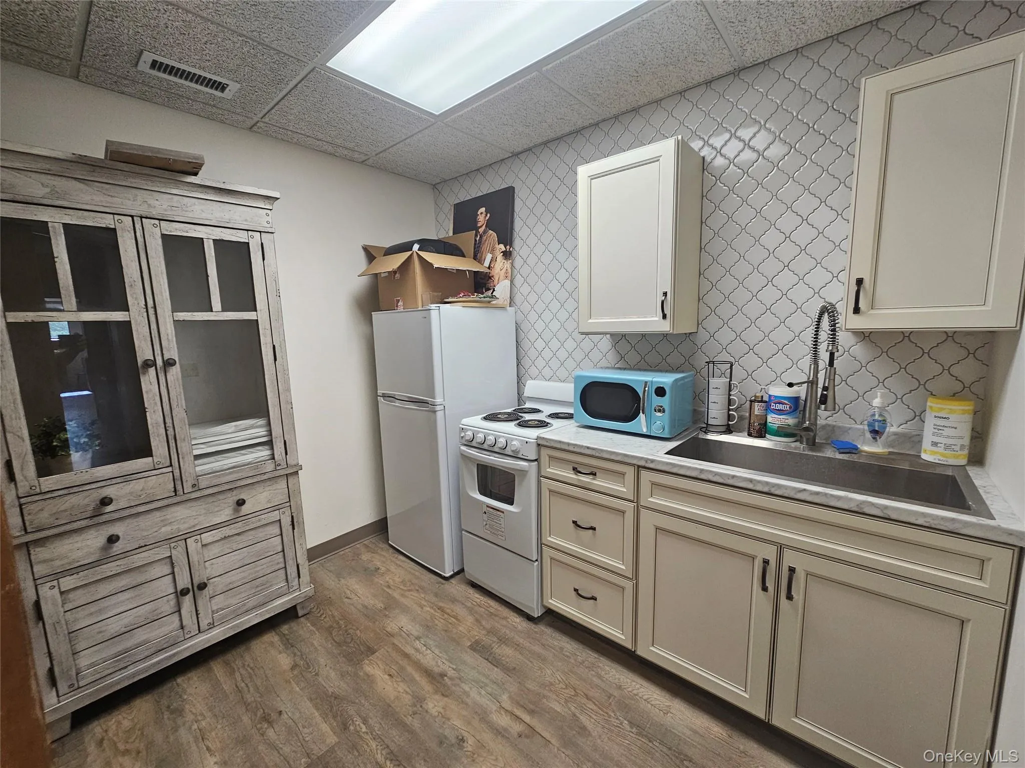 45 Ronald Reagan Boulevard, Warwick (town), NY, ,Commercial Lease,For Rent,Ronald Reagan,0,988653 45 Ronald Reagan Boulevard, Warwick (town), NY, ,Commercial Lease,For Rent,Ronald Reagan,0,988653