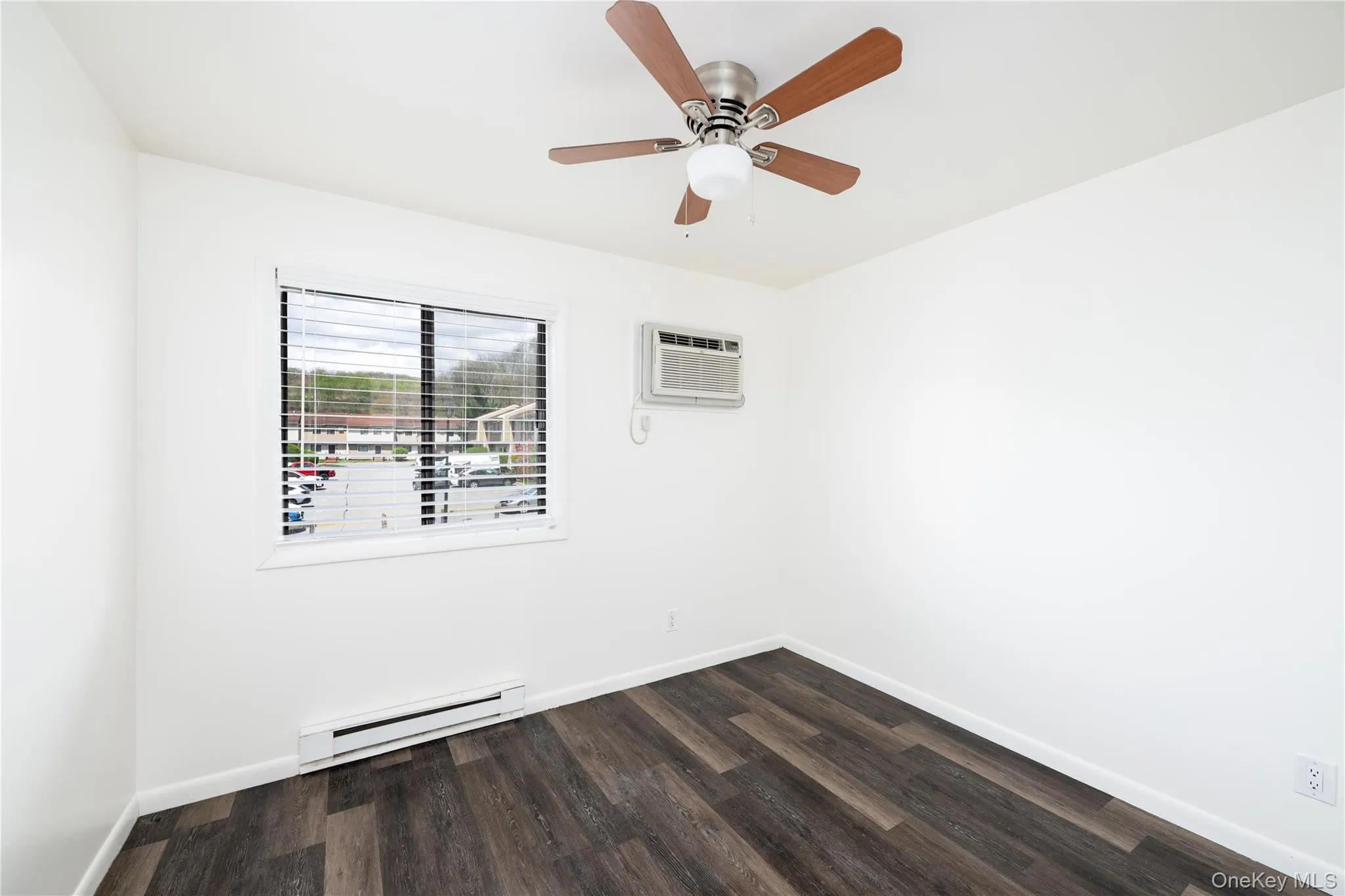 5002 Chelsea Cove, Beekman, NY, 3 Bedrooms Bedrooms, 7 Rooms Rooms,1 BathroomBathrooms,Residential,For Rent,Chelsea,0,988660 5002 Chelsea Cove, Beekman, NY, 3 Bedrooms Bedrooms, 7 Rooms Rooms,1 BathroomBathrooms,Residential,For Rent,Chelsea,0,988660
