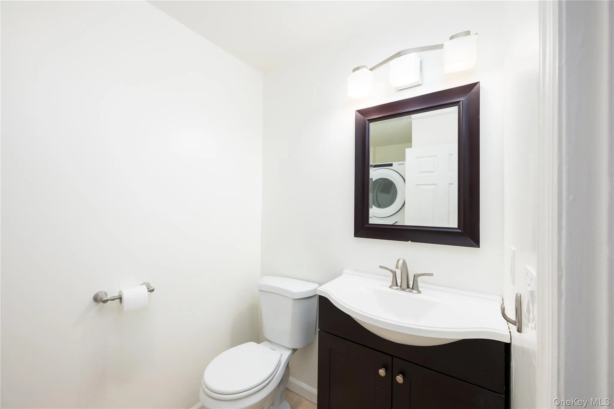 1st floor half bath and laundry 1st floor half bath and laundry